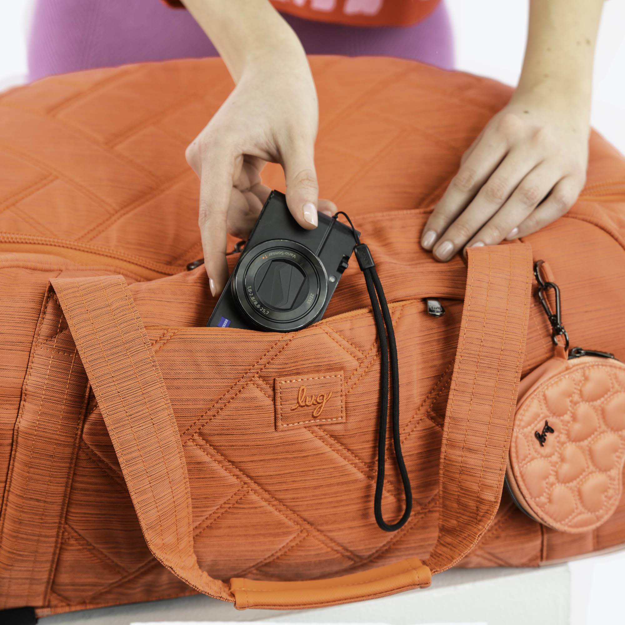 Barnstormer Rolling Duffel Bag - - Barnstormer_Lifestyle_01