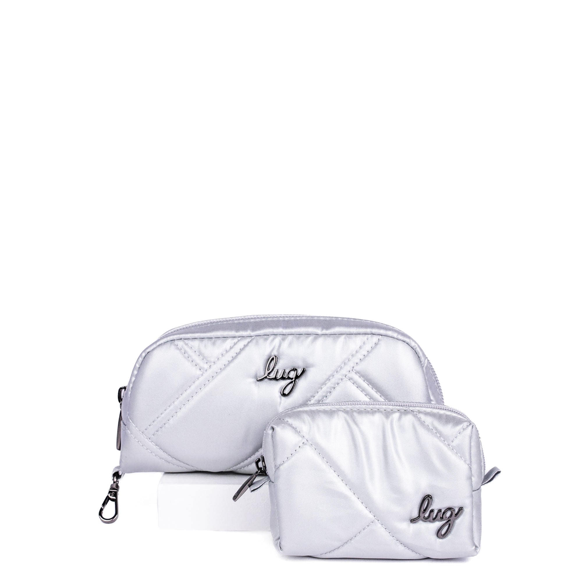 Bobsled XL Eyeglass Case & Choo Choo Mini Pill Box Set - GARDENIA GREEN - BobsledXL_MiniChooChoo_MetallicSilver_01