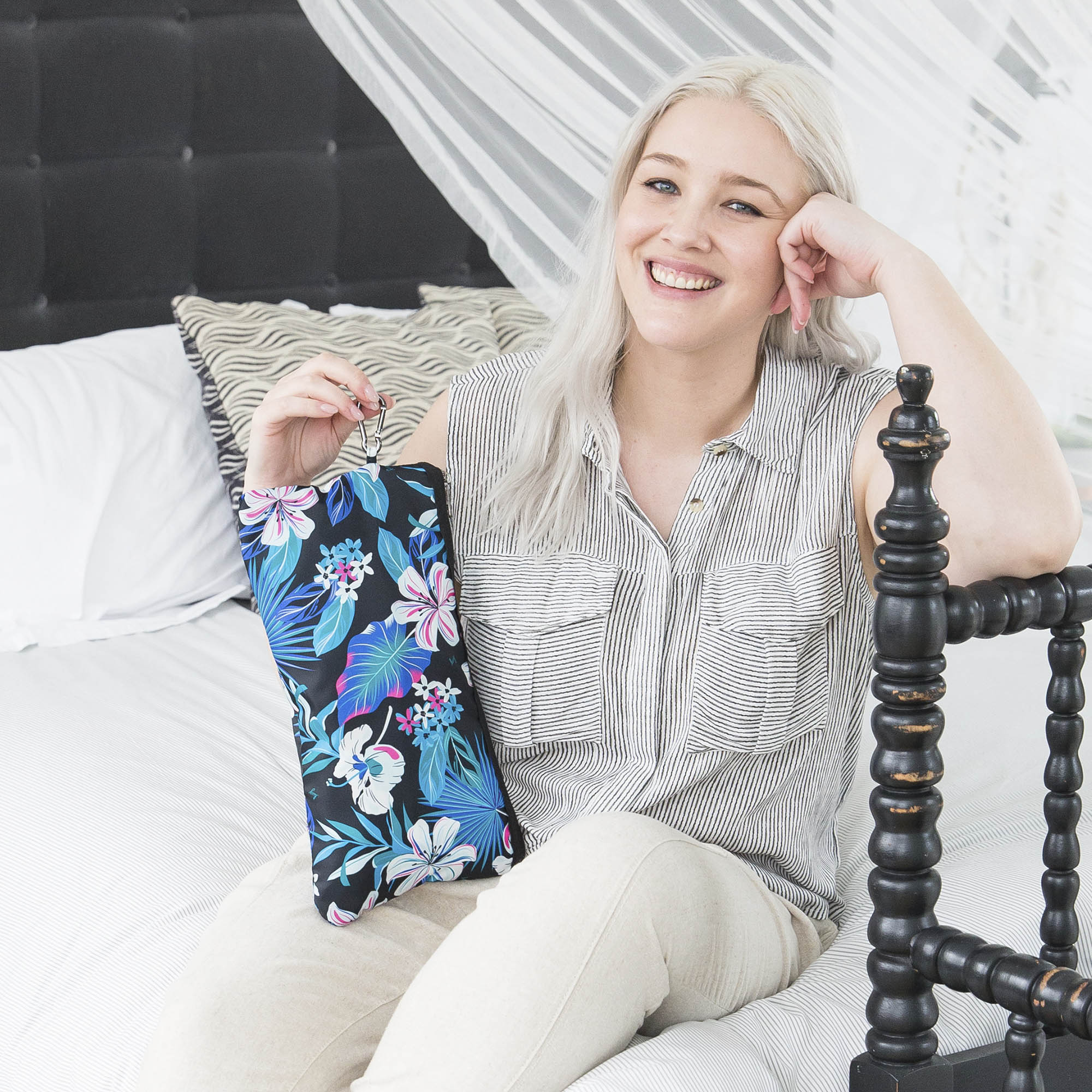 Boxer Packable Duffel Bag - - BoxerPackable_Lifestyle_03