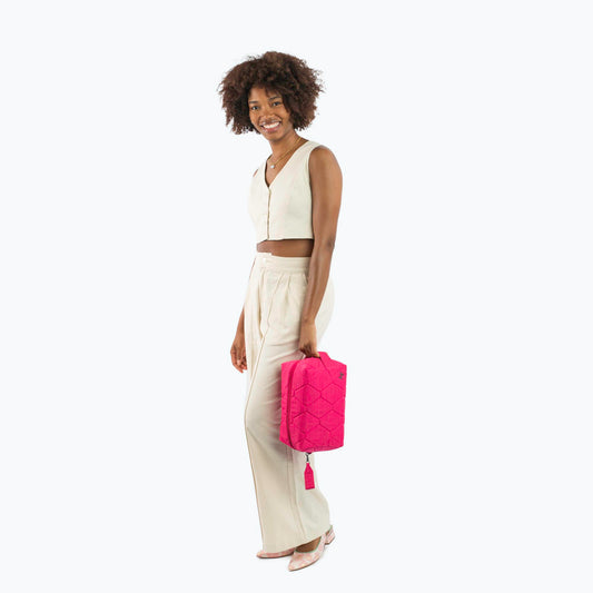 Bumper Cosmetic Case - - Bumper_BagProportions_01