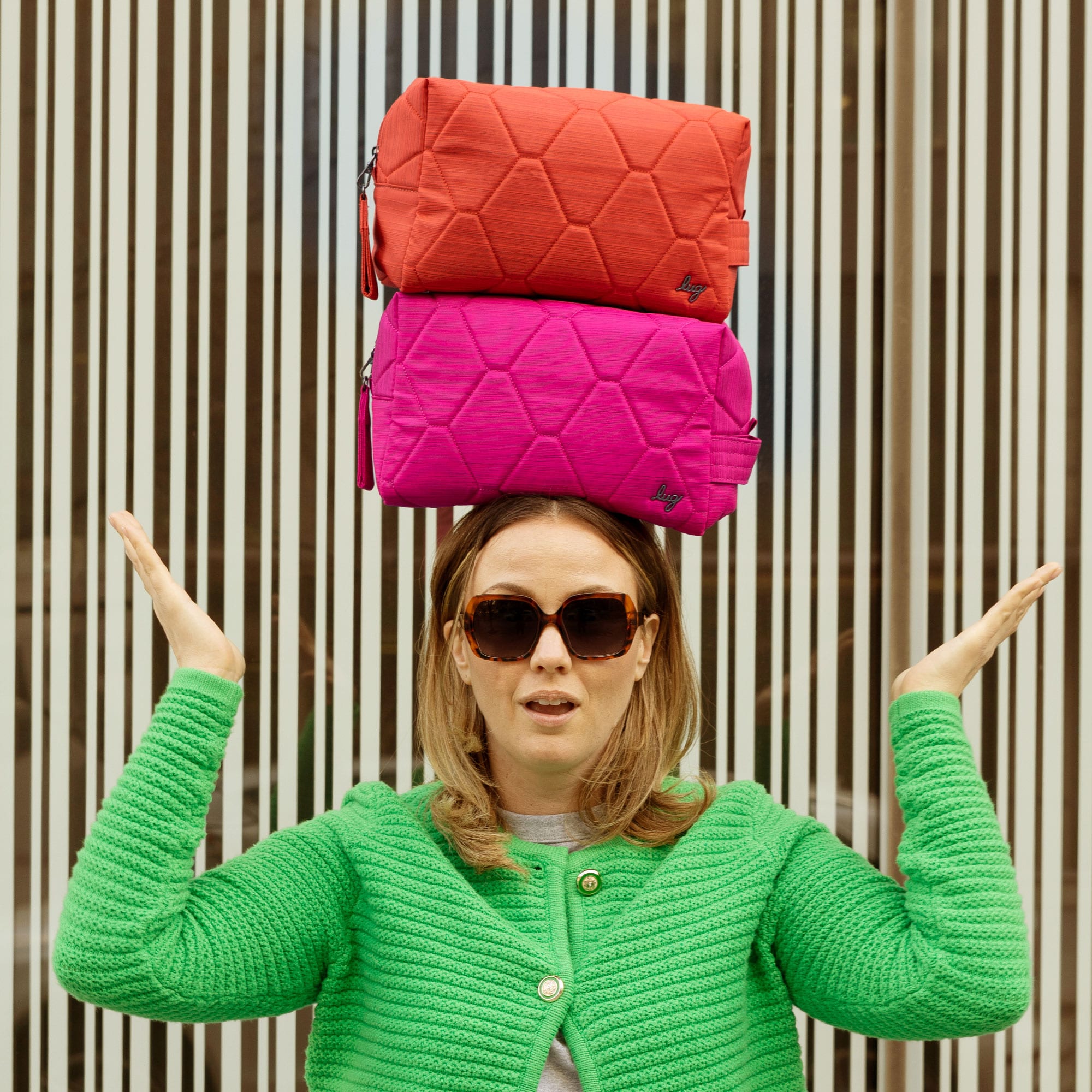 Bumper Cosmetic Case - - Bumper_Lifestyle_05