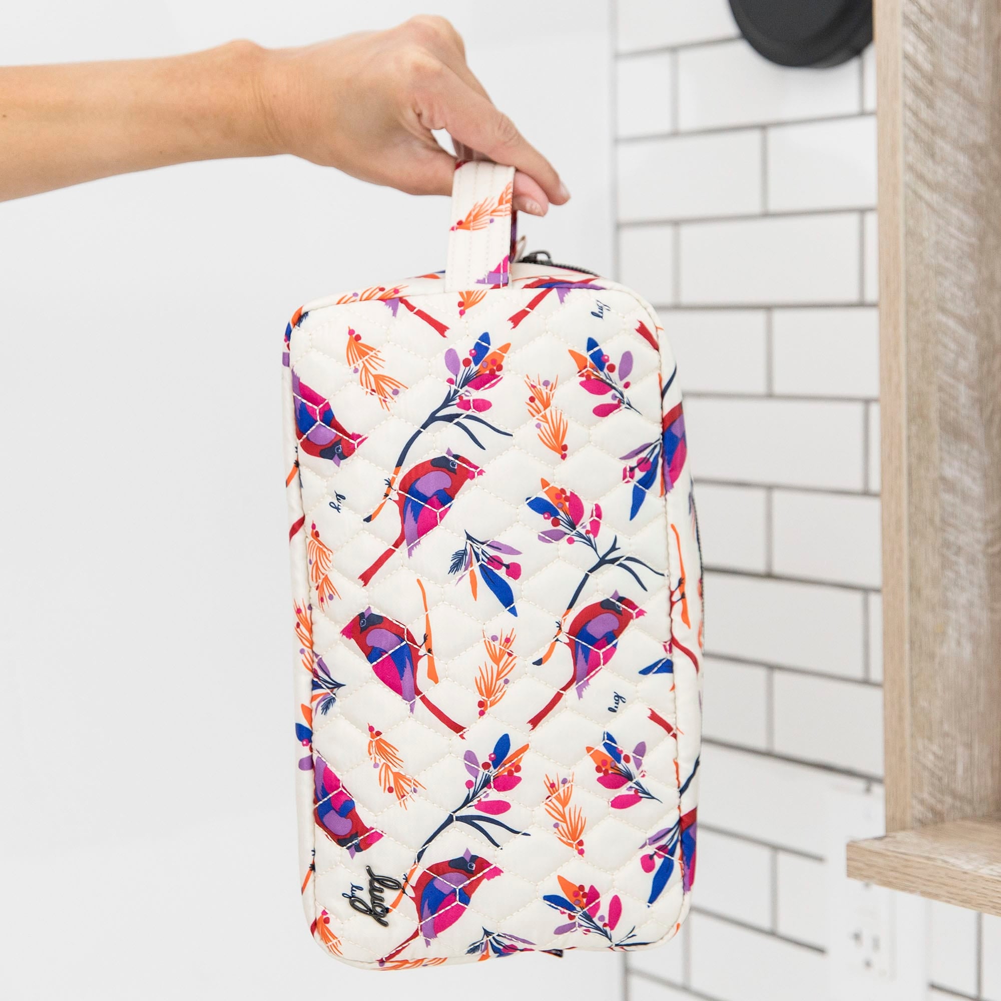 Bunker Toiletry Case - - Bunker_Lifestyle_02