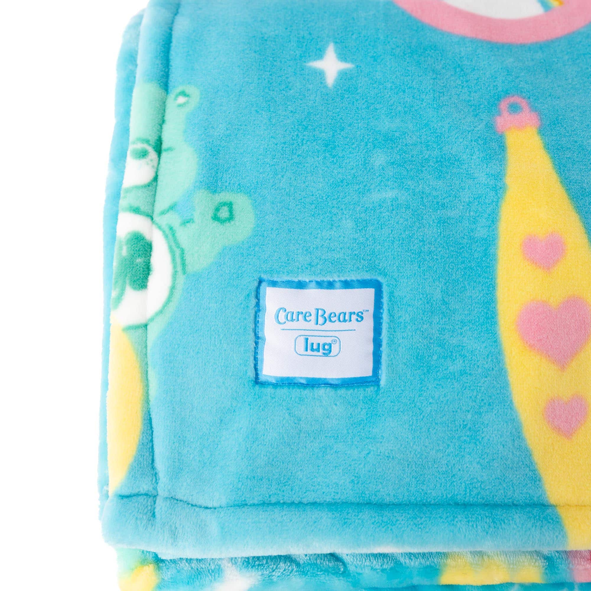 Care Bears x Lug Cuddle Throw - CARE BEAR HOLIDAY - CareBears_Blanket-3