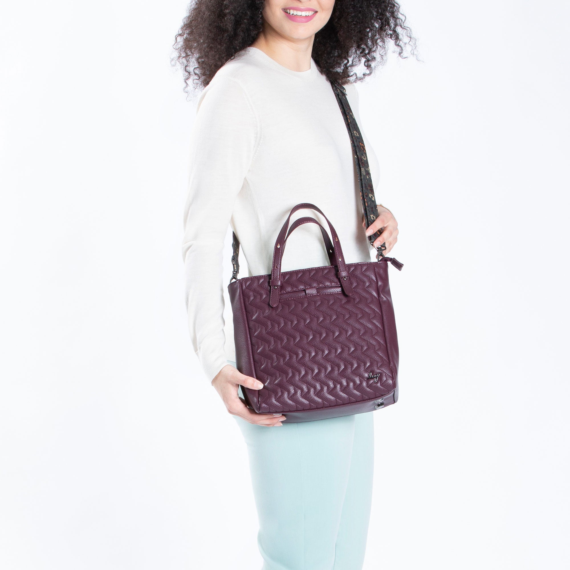 Charter Classic VL Convertible Tote Bag - BLACK - CharterVL_Wine-Red_Model_44db1594-ba90-4257-92cc-7f8359f7417e