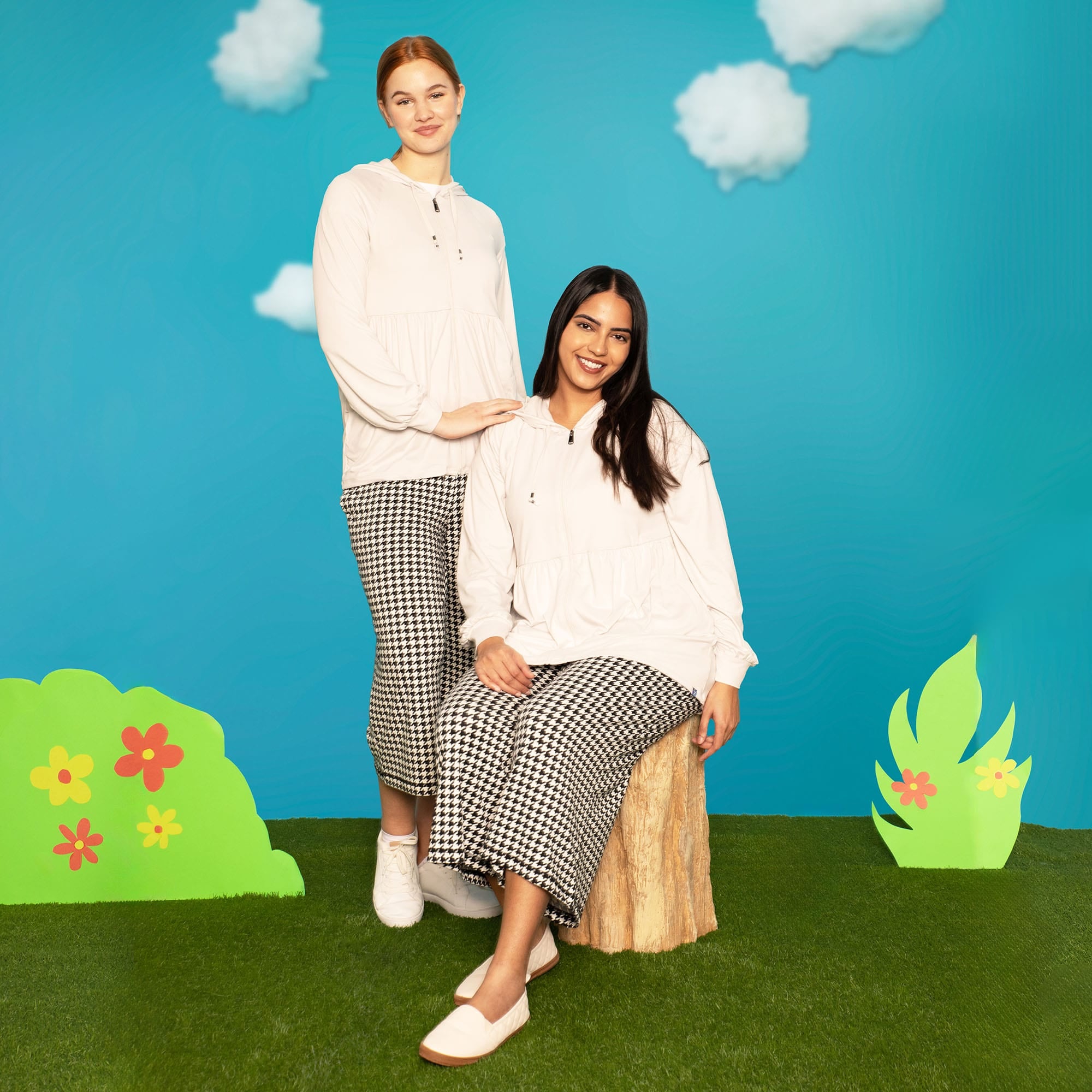 Coupe Wide Leg Pants - - Coupe_Bottom_Hover_74cc38d2-1bba-4101-b625-585993407d8a