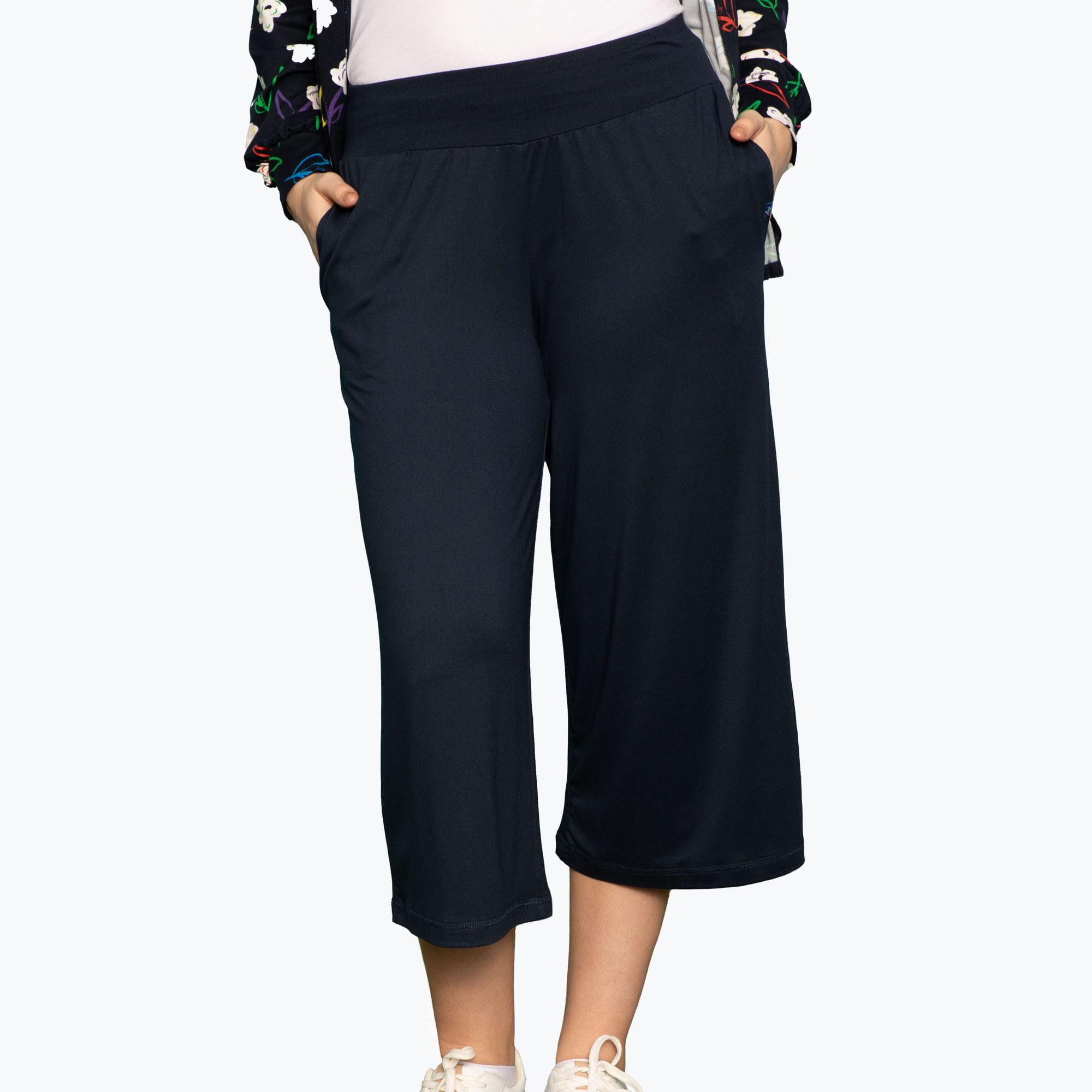 Coupe Wide Leg Pants - NAVY - Coupe_Bottom_Navy_S_01_25be9765-d02d-409e-a21a-9d77567979dc