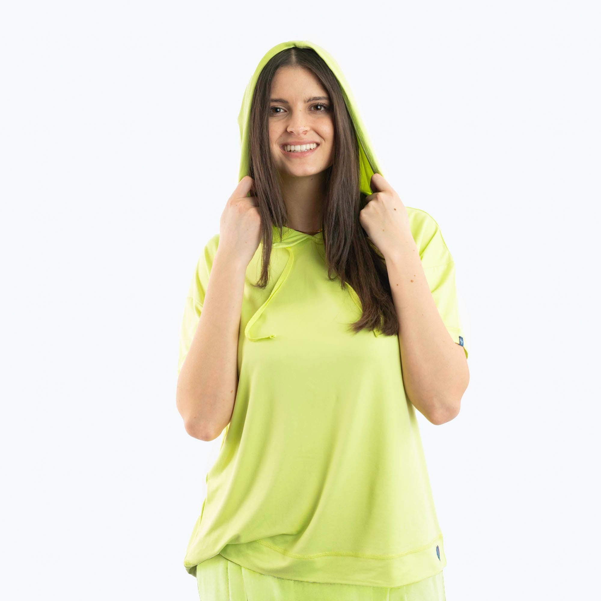 Coupe Hooded Top Short Sleeve - MARGARITA - Coupe_ShortSleeveTop_Margarita_03_d77f2d5d-9759-4d65-ab9b-bad551347d15