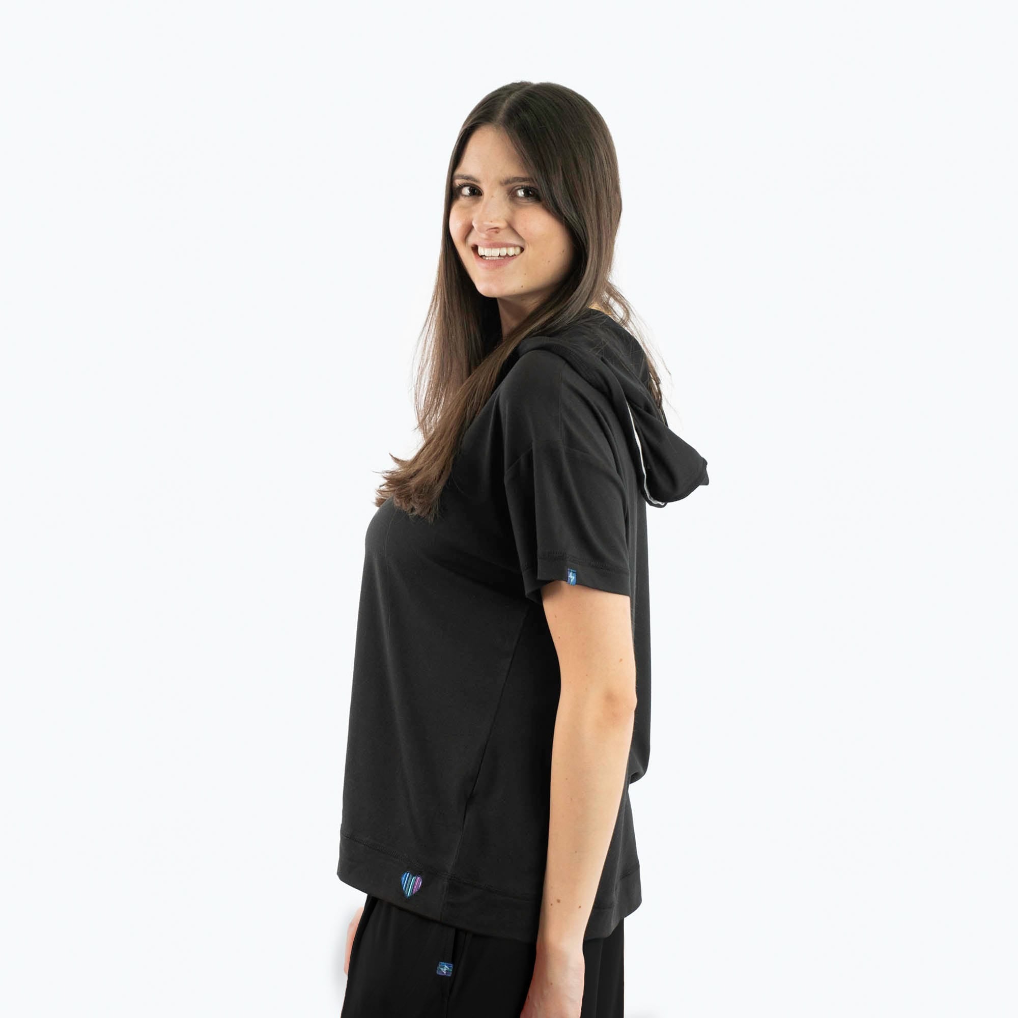 Coupe Hooded Top Short Sleeve - MIDNIGHT BLACK - Coupe_ShortSleeveTop_MidnightBlack_02_c9a9c413-2bc3-4532-b6e8-16fa757590ff