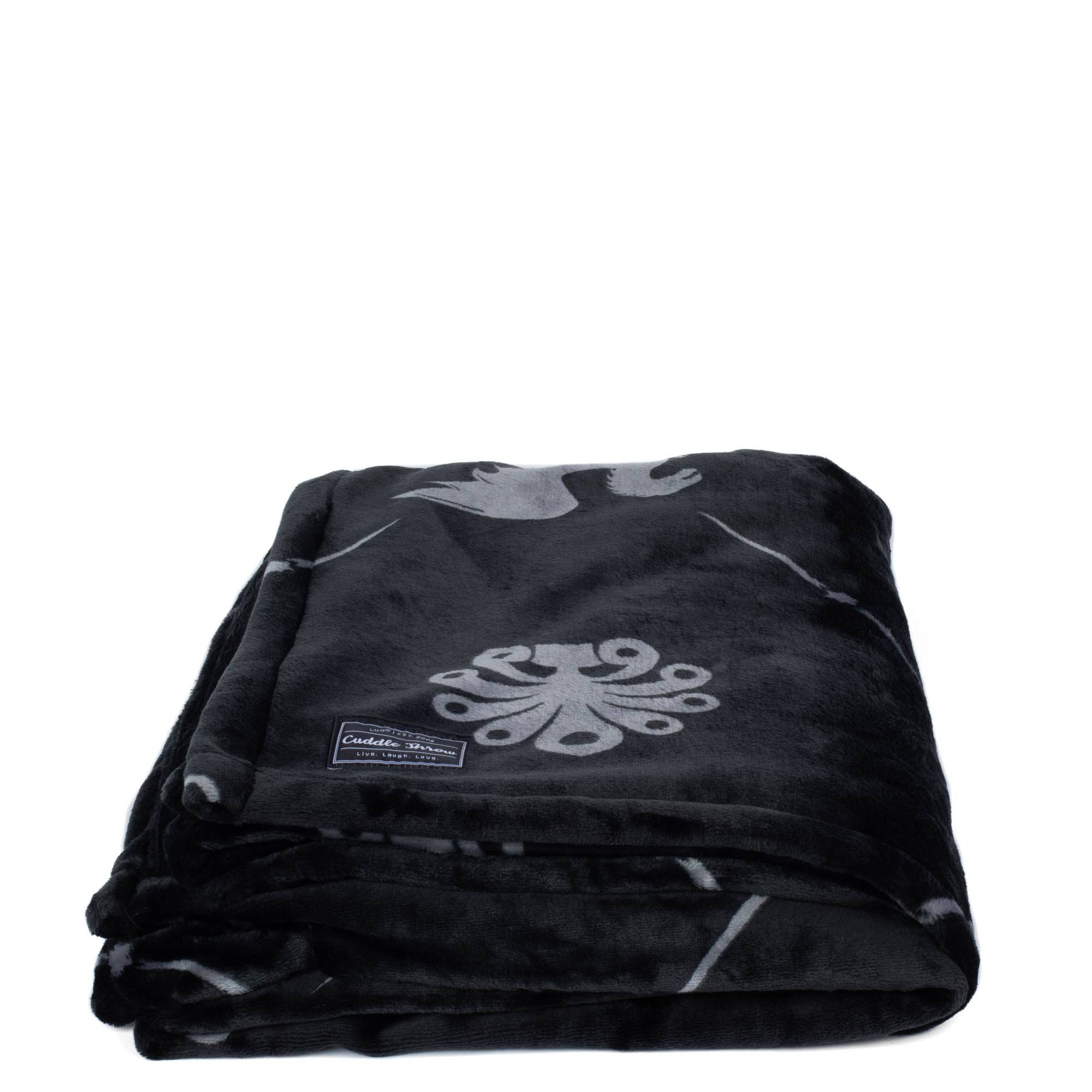 Cuddle Throw Blanket - DRAGON BLACK - CuddleThrow_DragonBlack_01_a84a659c-e902-4f19-a509-fd0669ef5646
