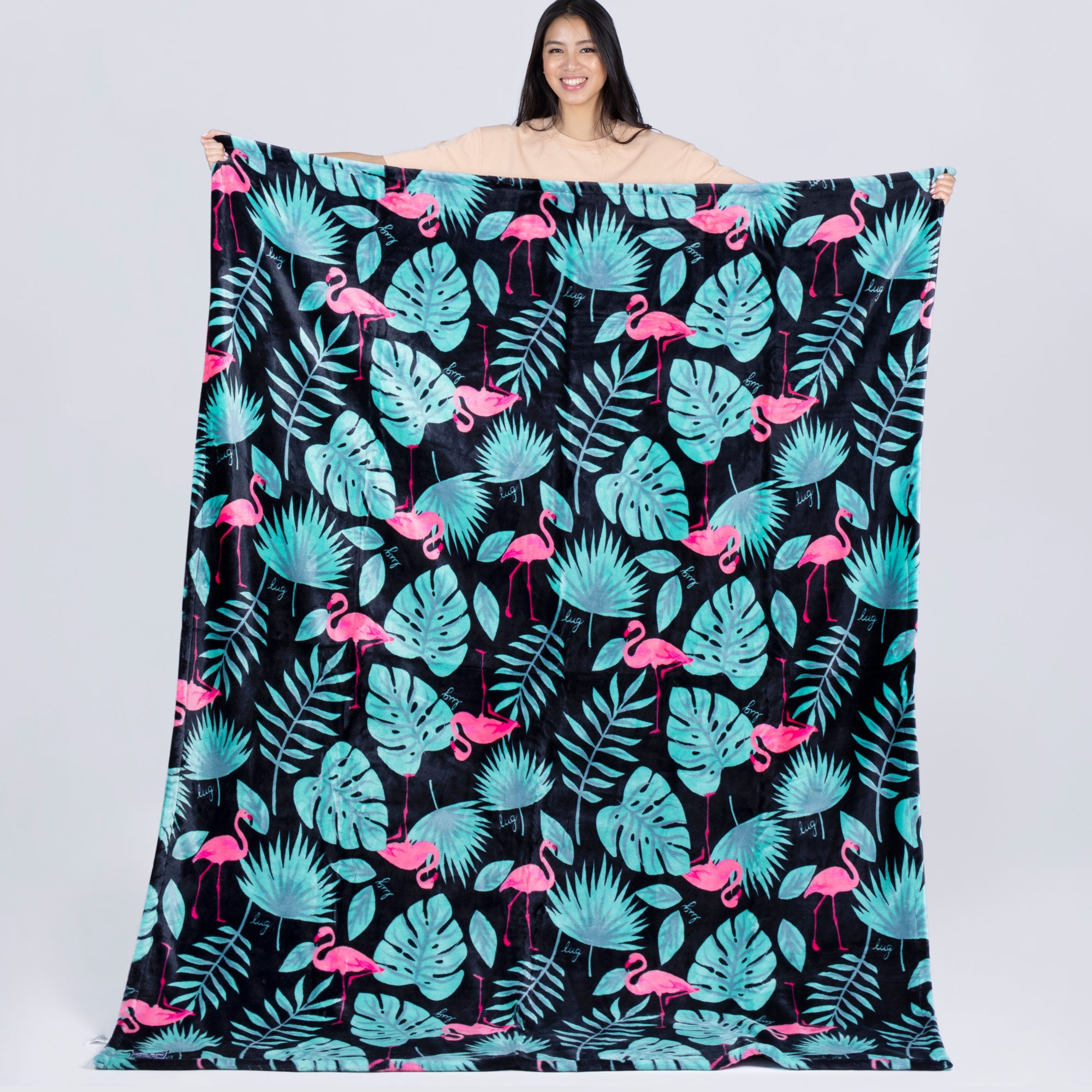 Cuddle Throw Blanket - - CuddleThrow_FlamingoBlack_Lifestyle_yahrjx