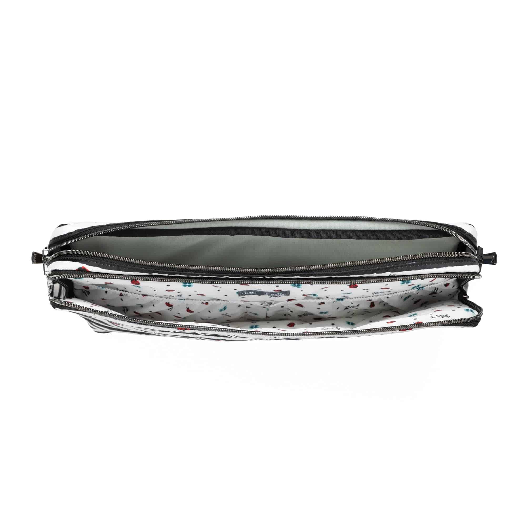 Delta 17" Laptop Case - LADYBUG LANE - Delta_17in_LadybugLane_04