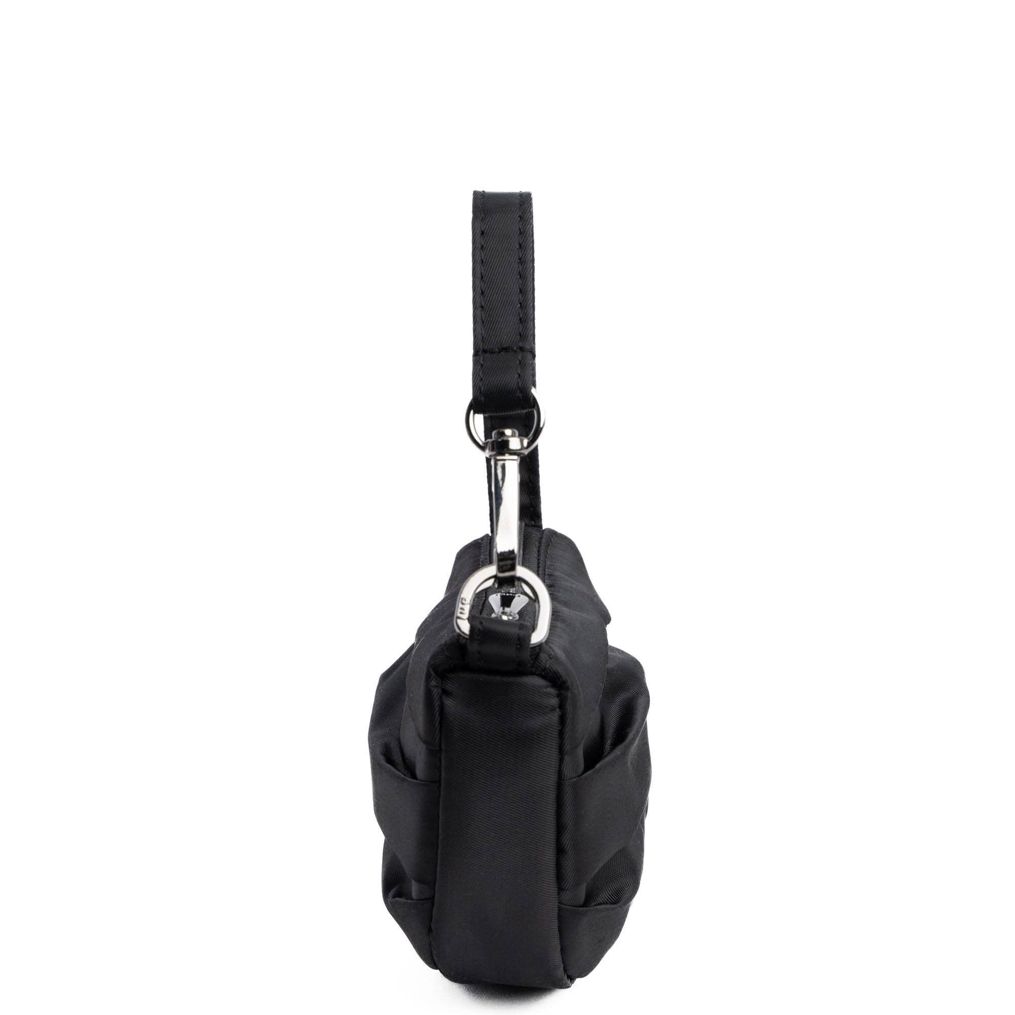 Disco Pleated Pouch - BLACK - Disco_Black_03_27c5932d-67f8-46a6-a200-833e9340761e