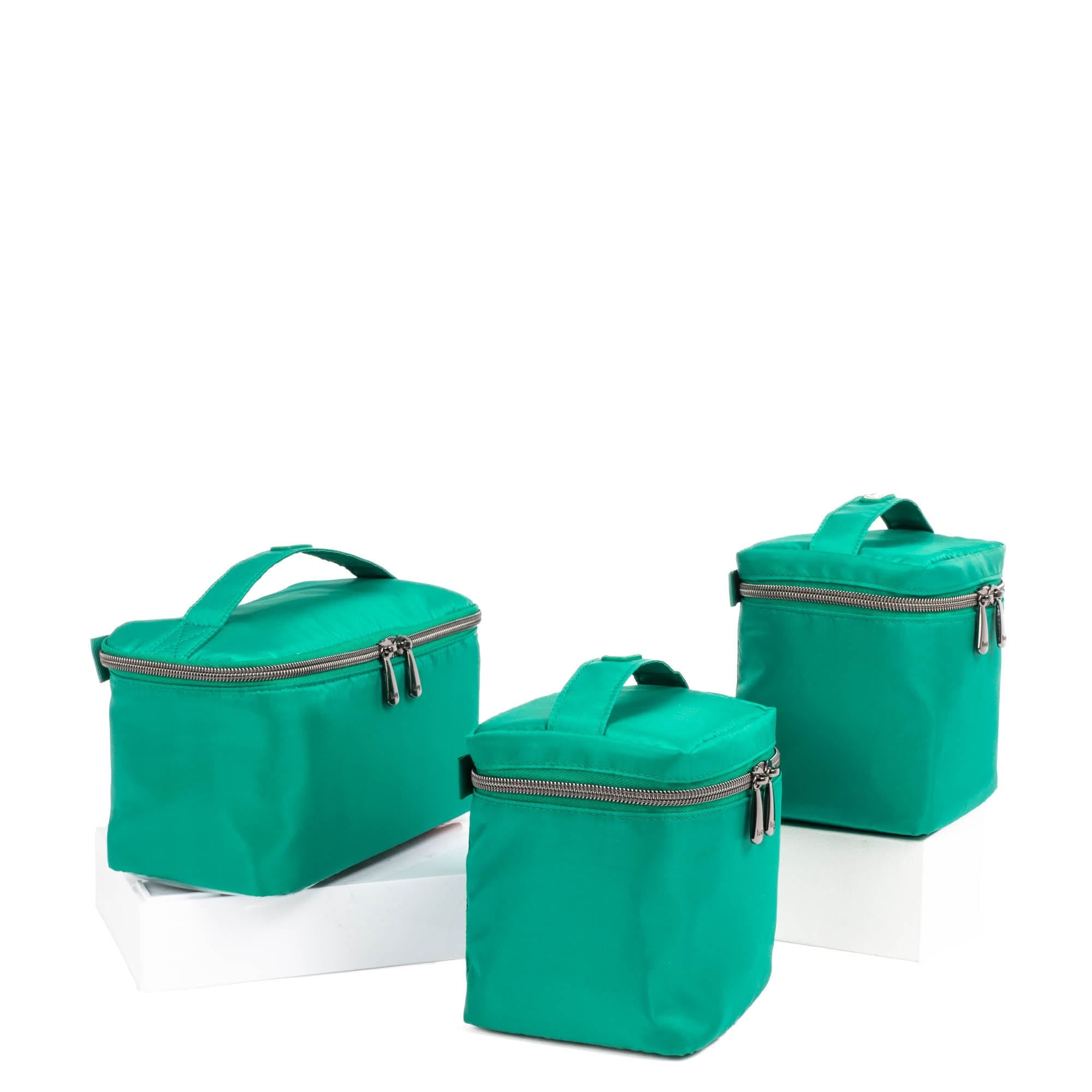 Dolly Short SE & Box Top 2pc Duo - KELLY GREEN - DollyShort_2BoxTops_KellyGreen_02