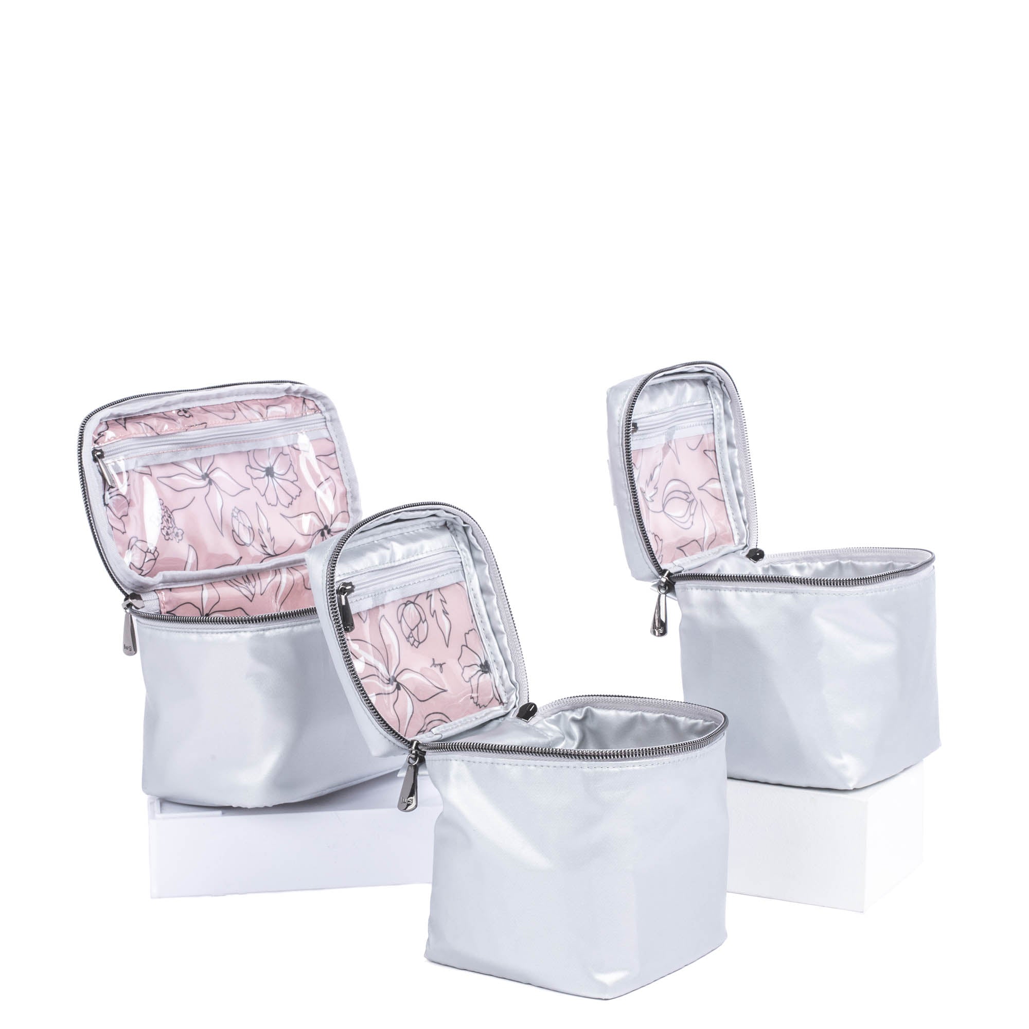 Dolly Short SE & Box Top 2pc Duo - METALLIC SILVER - DollyShort_2BoxTops_MetallicSilver_03