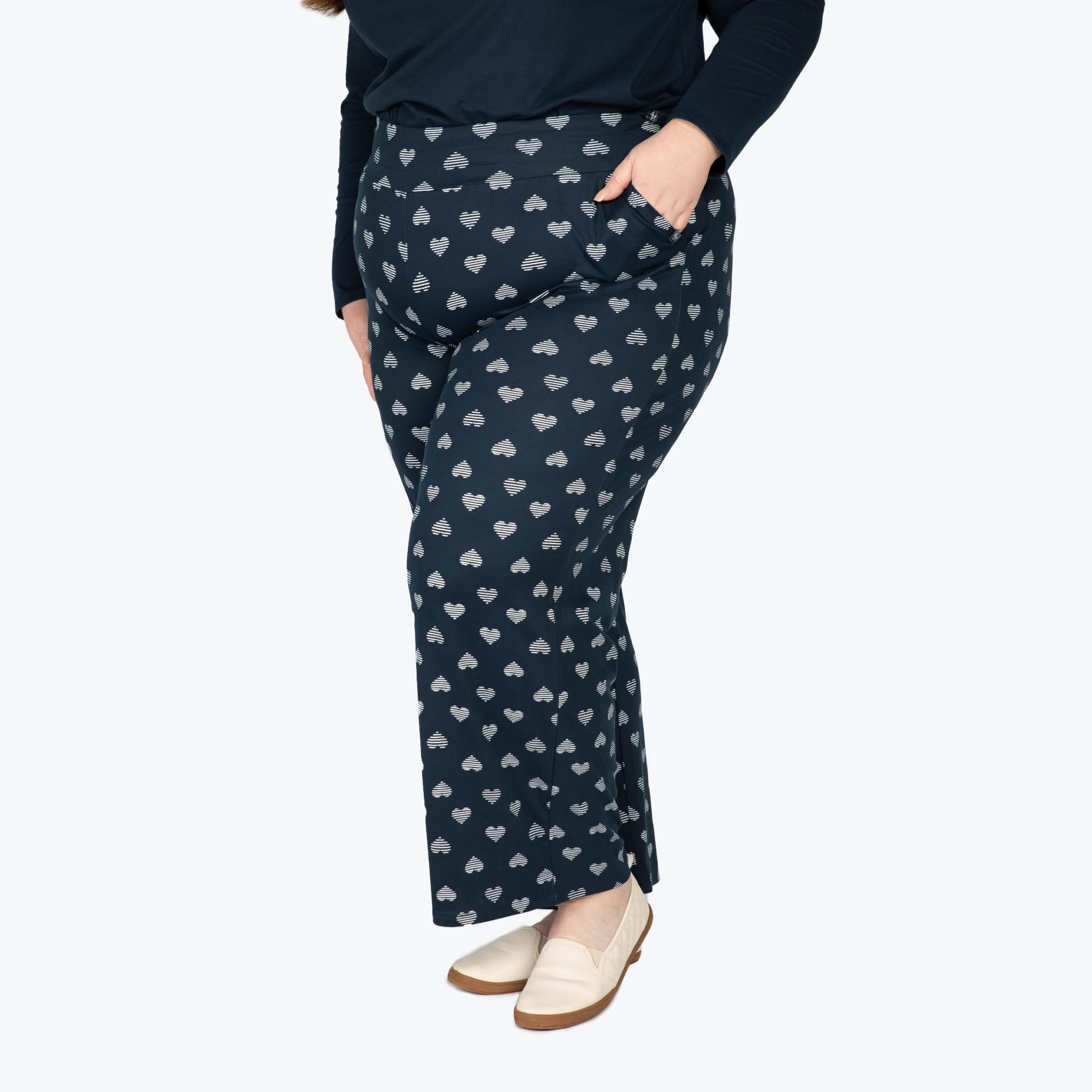 Dory Wide Leg Pants - HEARTS NAVY - DoryBottom_HeartsNavy_02