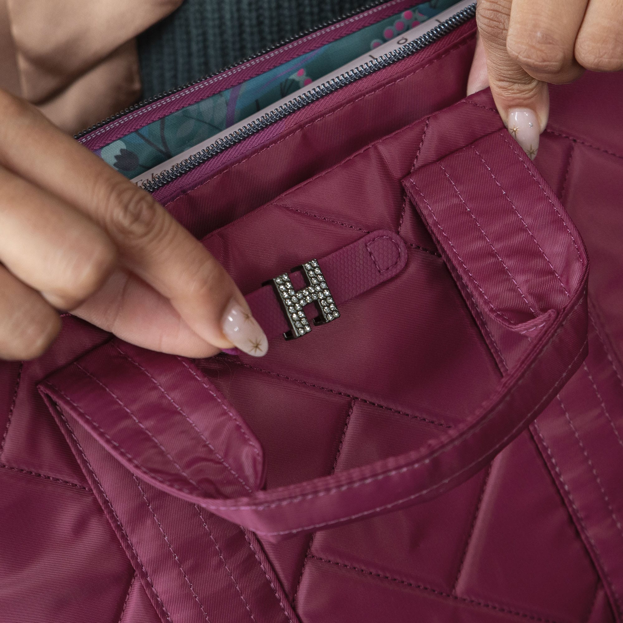 Dory Crossbody Bag - - Dory_Lifestyle_04