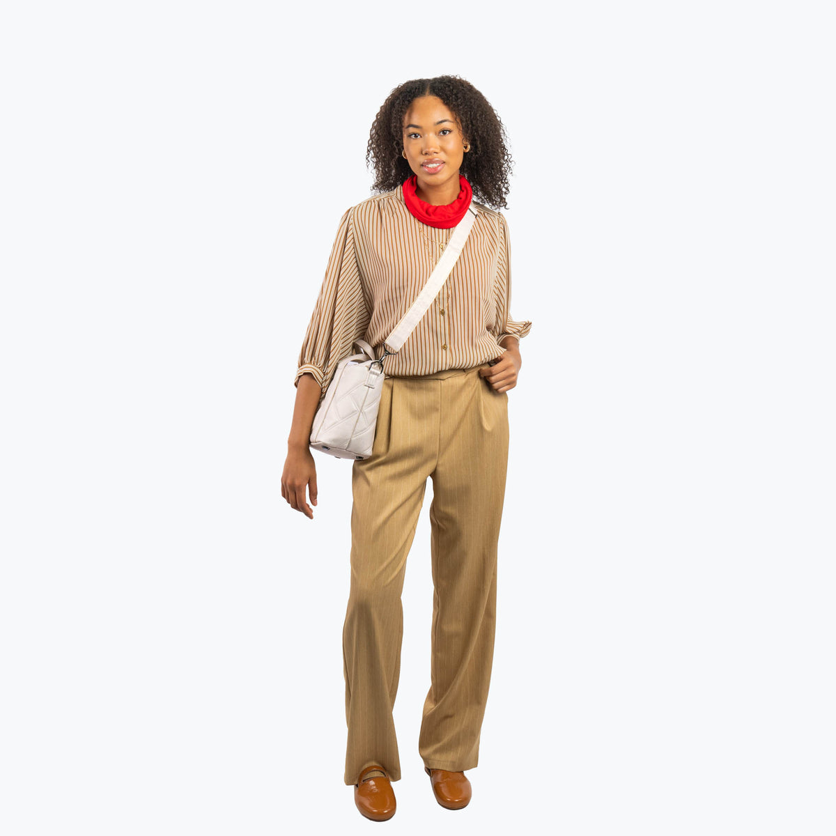 Dory Matte Luxe VL Crossbody Bag - - Dory_MatteLuxe_BagProportions
