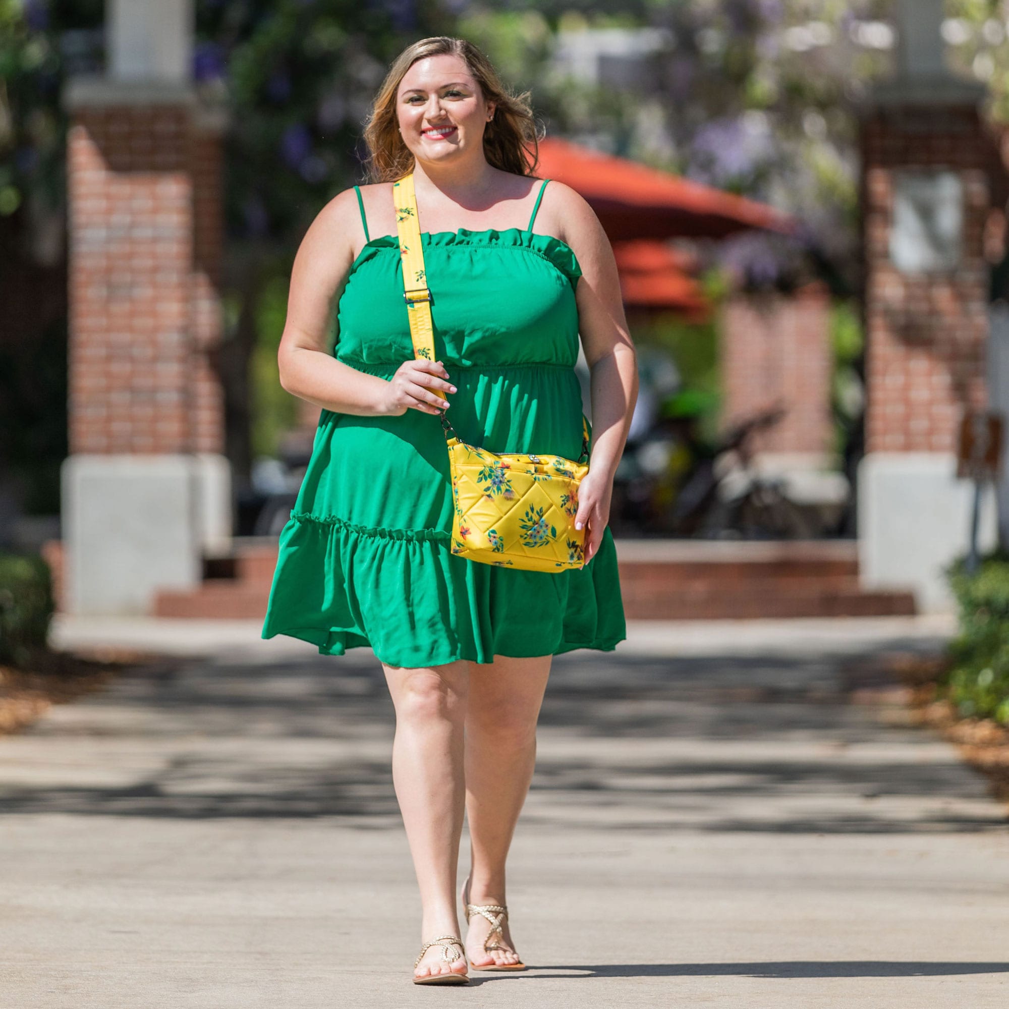 Flare 2 Crossbody Bag - - Flare-2_Bouquet-Yellow_Model_hrc8x2