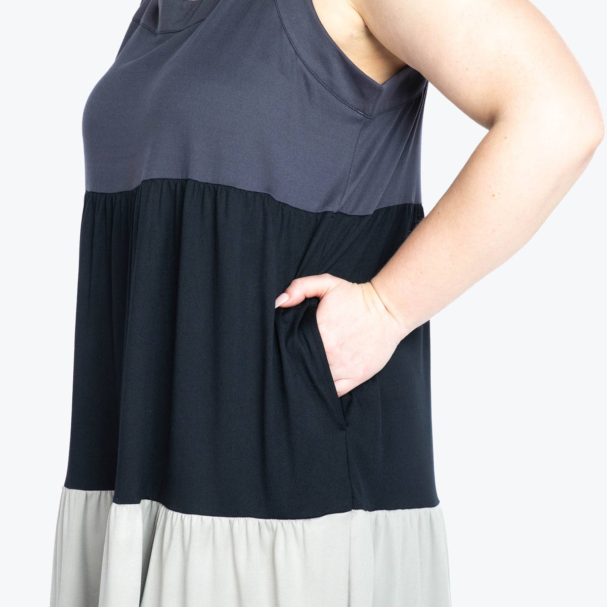 Flare Colorblock Dress - STORMY GREY - Flare_StormyGrey_XL_04
