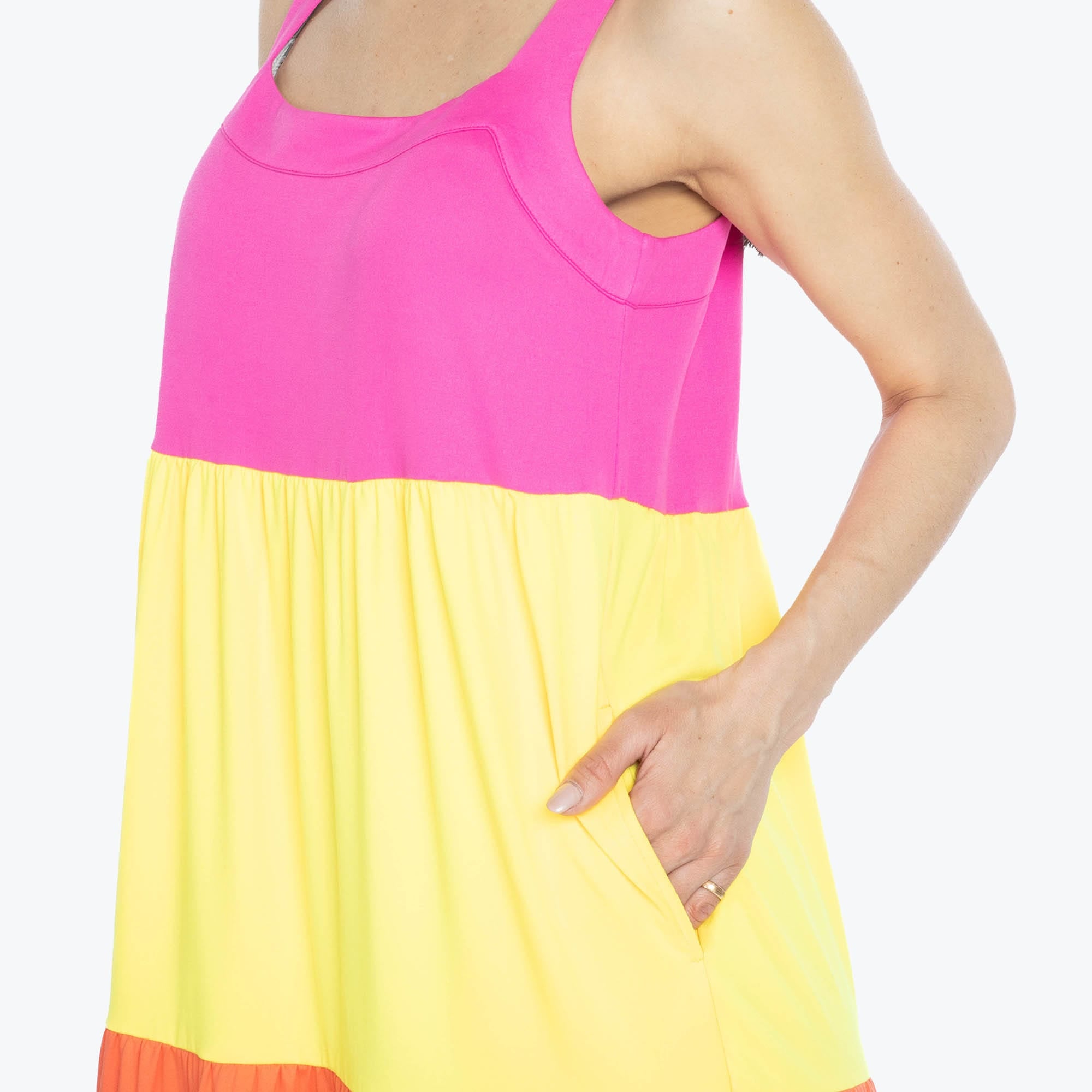 Flare Colorblock Dress - SUNRISE PINK - Flare_SunrisePink_S_04