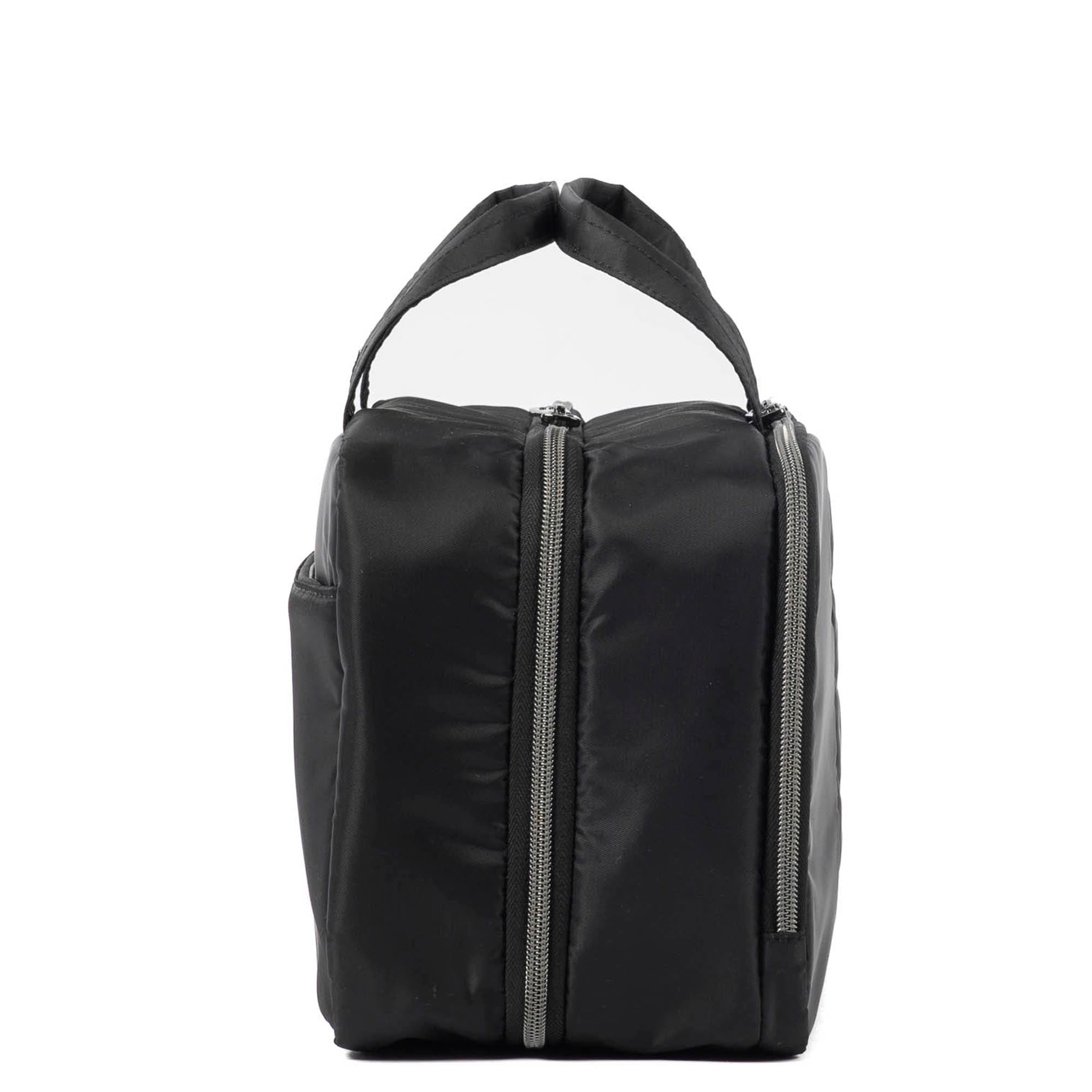 Flatbed Deluxe Cosmetic Case - BLACK - Flatbed_Black_03_f866ab49-7858-4c5b-ae49-09b3ef38c4f1