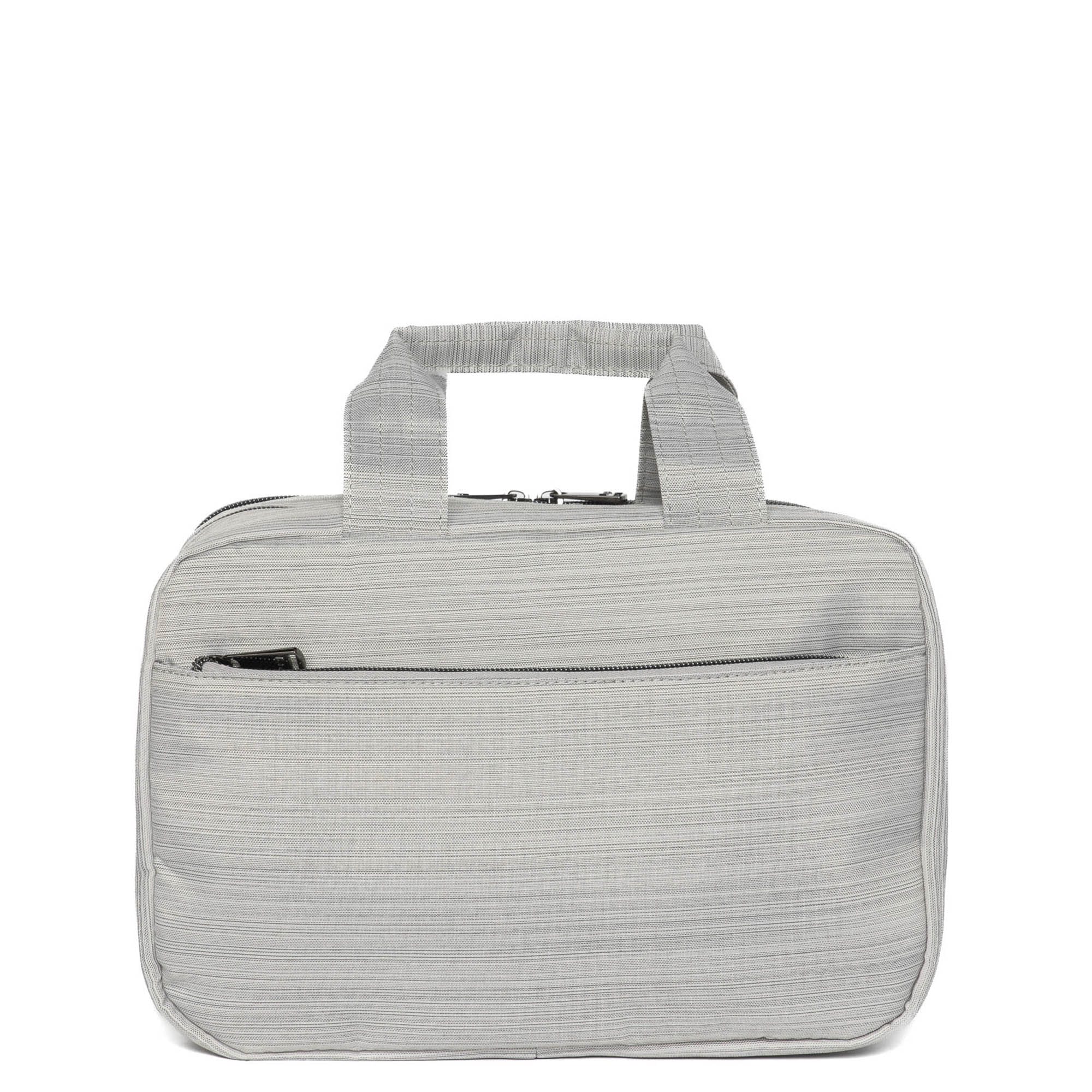 Flatbed Deluxe Cosmetic Case - BRUSHED SILVER - Flatbed_BrushedSilver_04