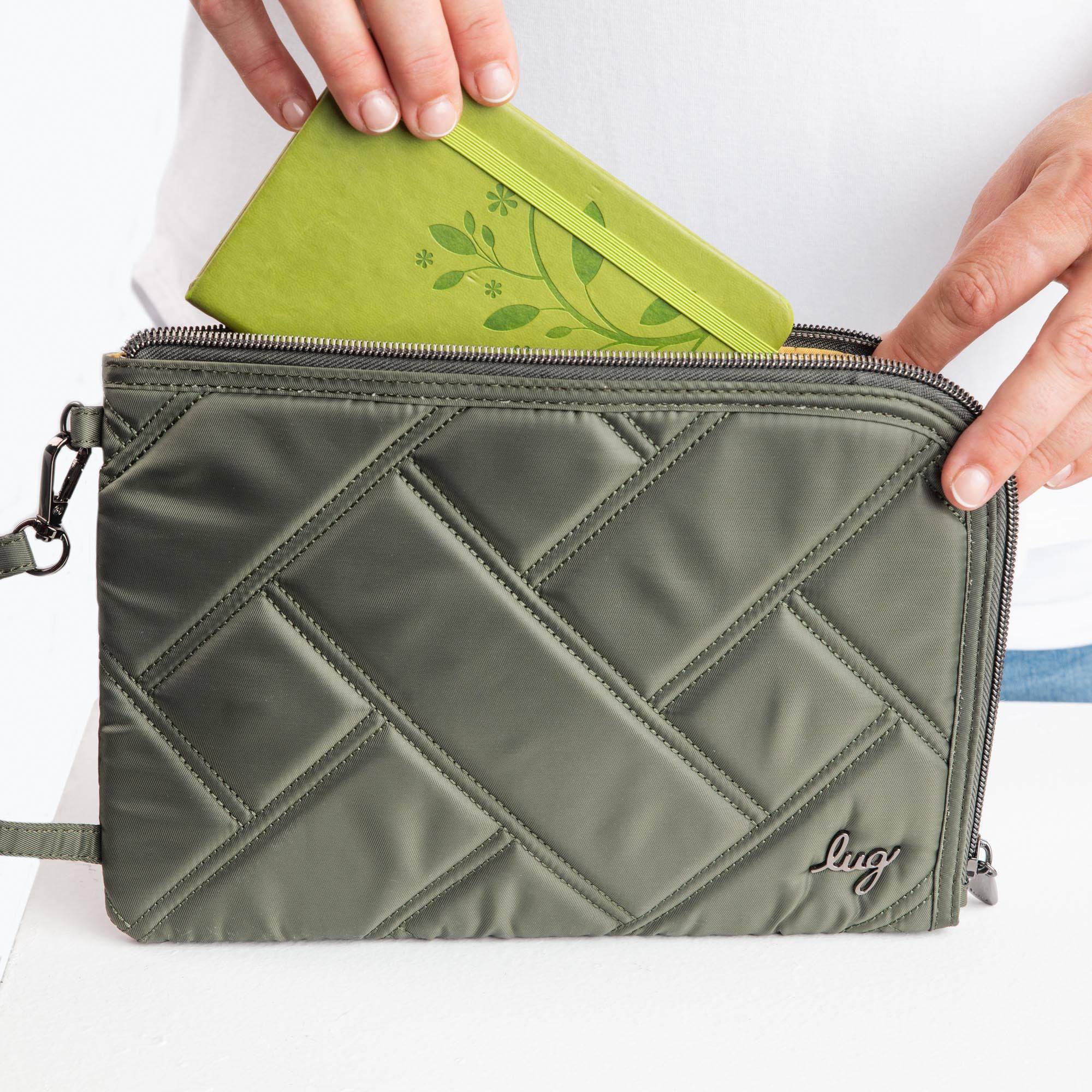 Halfpipe Zip Wristlet Wallet - - Halfpipe_Lifestyle_01
