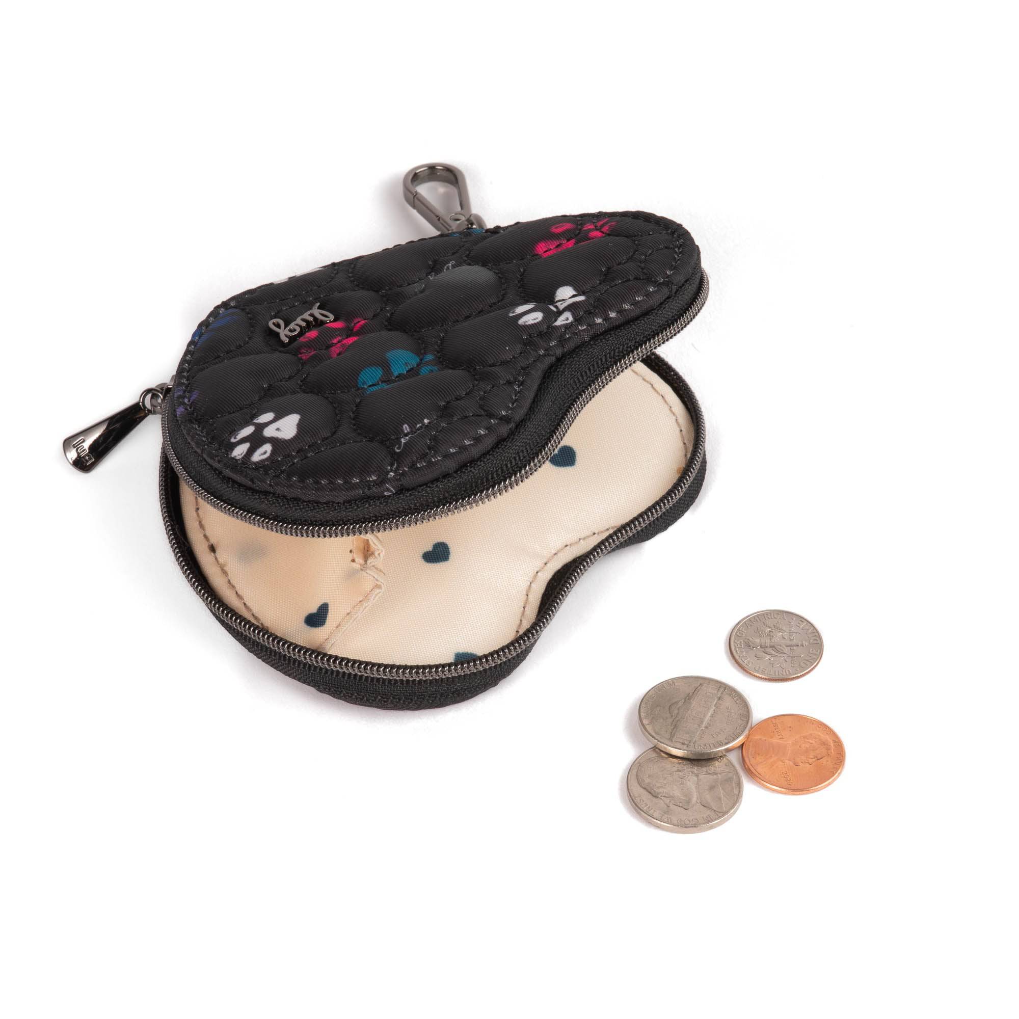 Heart Pouch - PAWS BLACK - HeartPouch_PawsBlack_042