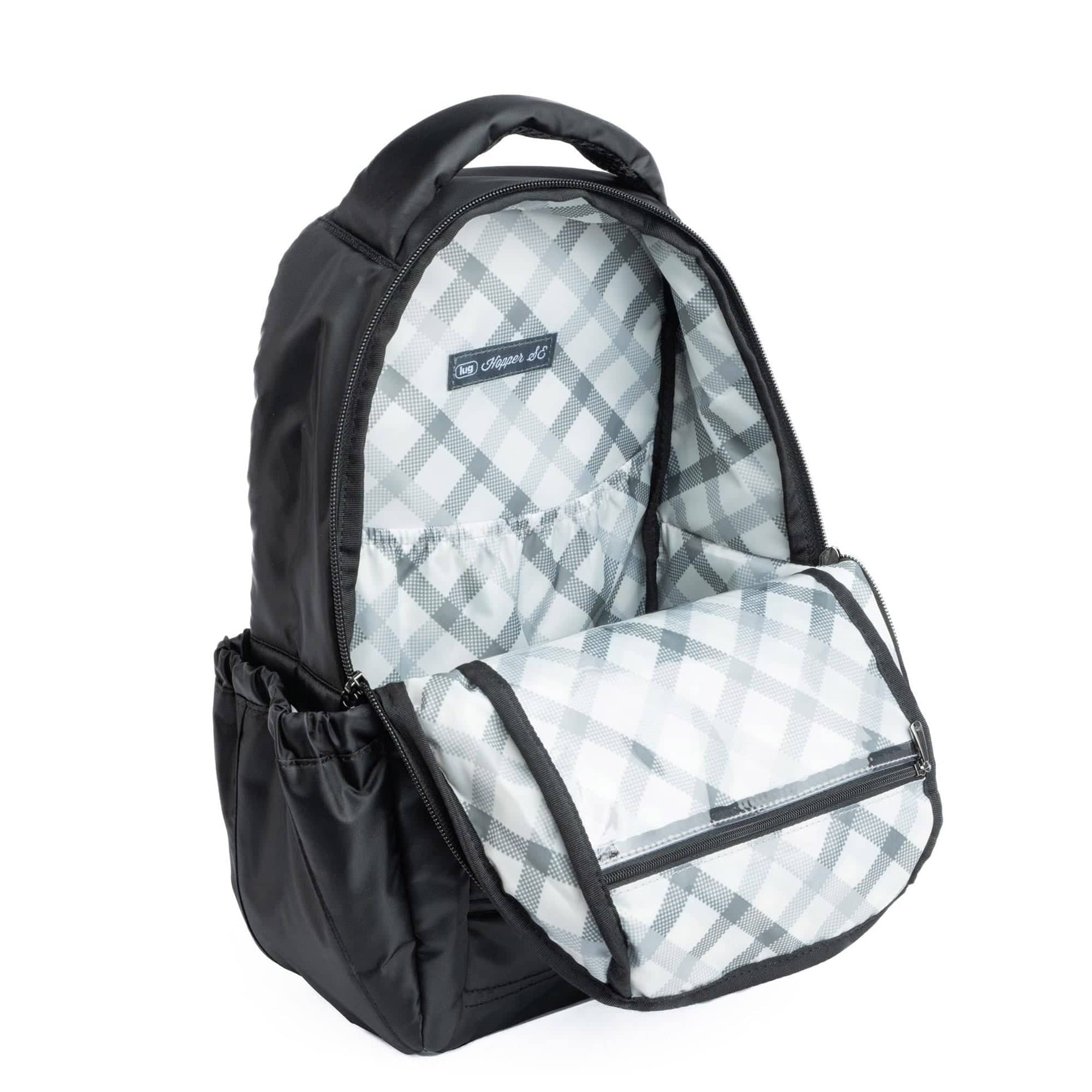 Hopper SE Backpack - BLACK - HopperSE_Black_05