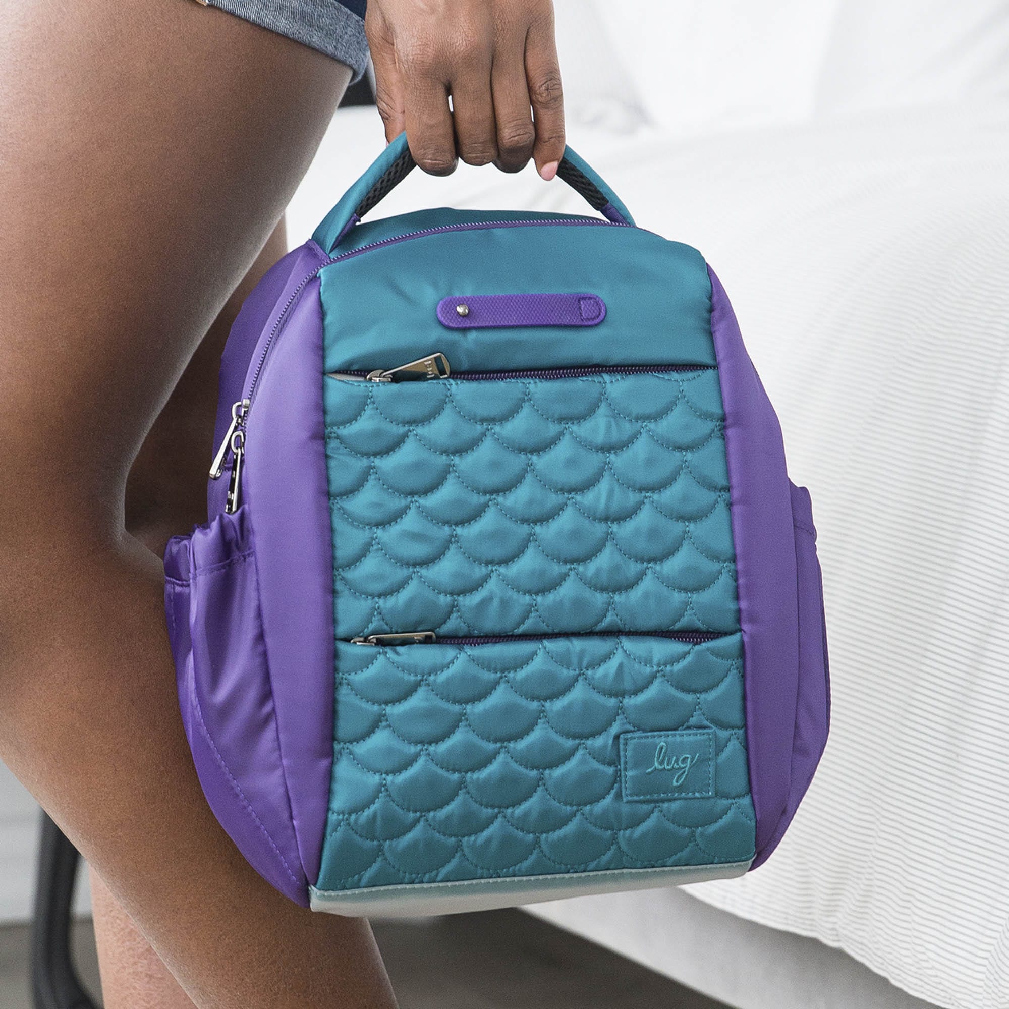 Hopper Shorty Backpack - - Hopper_Shorty_Lifestyle_09