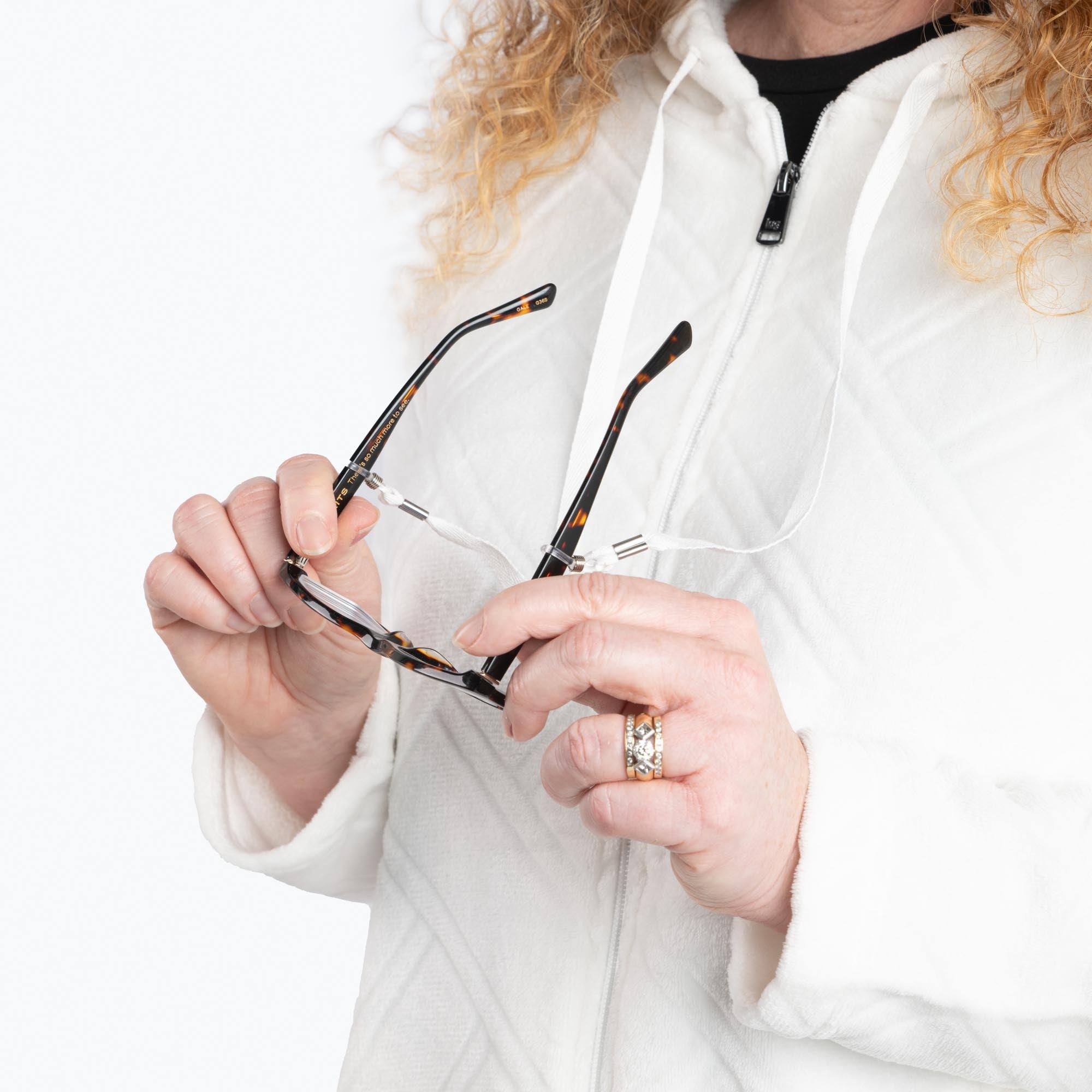 Huddle Plush Zip Lounger - DIAMOND - Huddle_Diamond_04