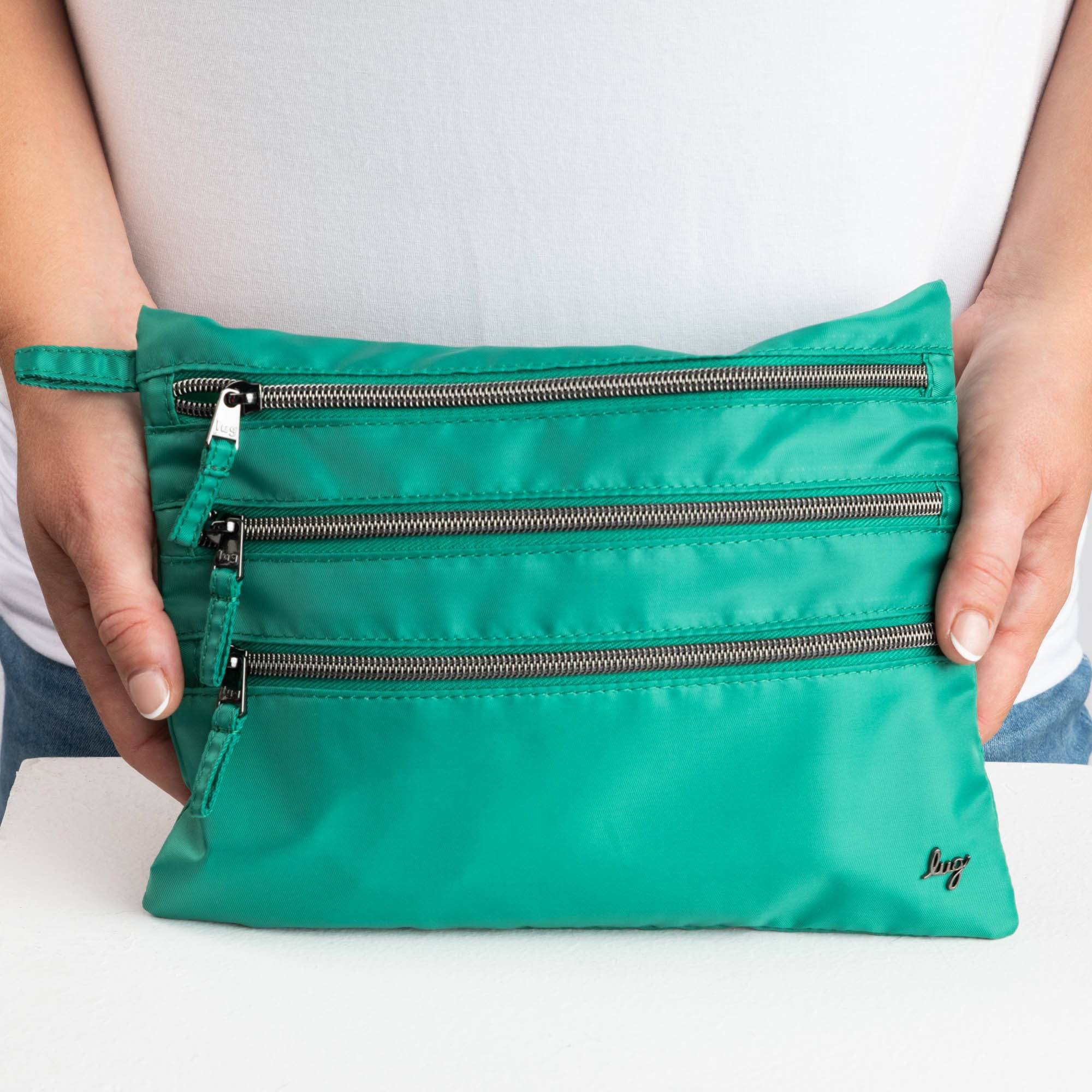 ୨୧ はるページ Kickline Triple Zip Storage Pouch