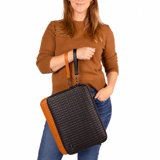 TWiNSAUCE x Lug Detour Classic VL 15" Laptop Sleeve - - LUGxTWiNSAUCE_DetourVL-15in_BagProportion_02