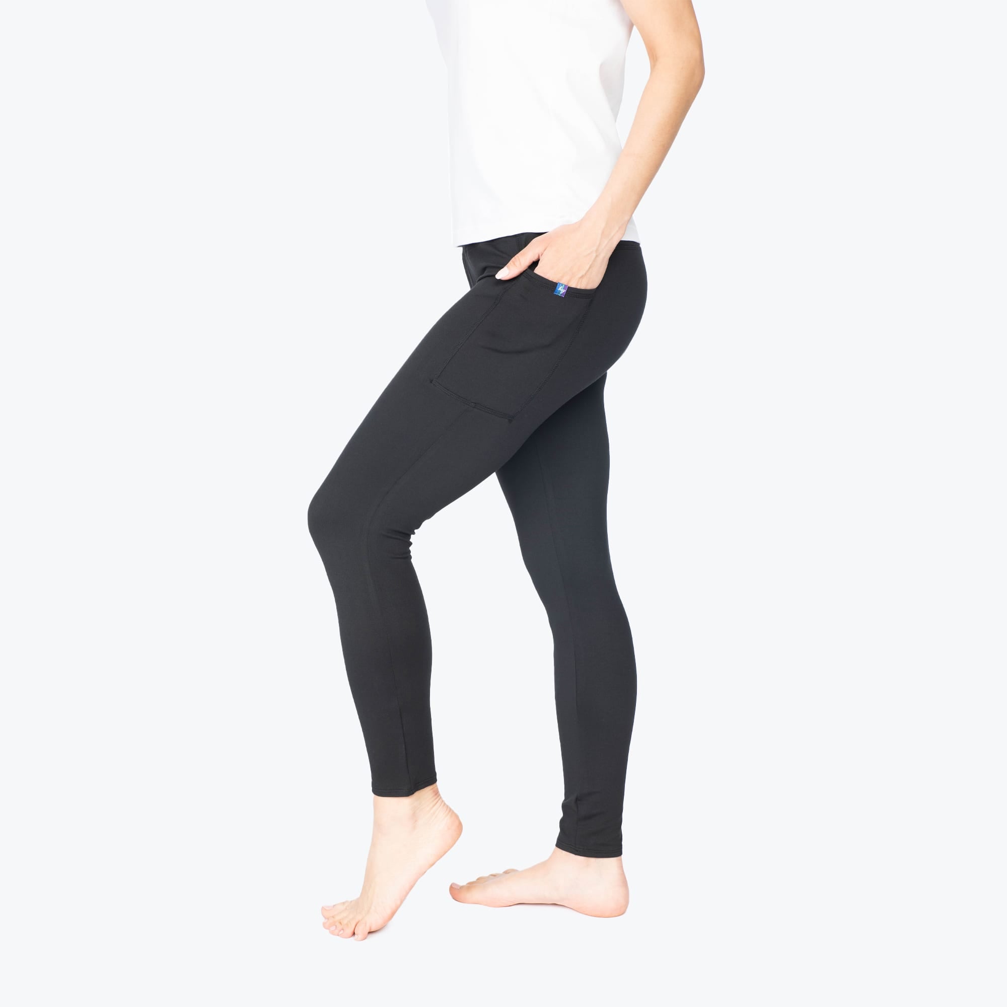 Lugging Cropped Leggings - BLACK - Lugging_Black_S_03_81570b69-0f2e-4dc9-bd44-50e3561c934c