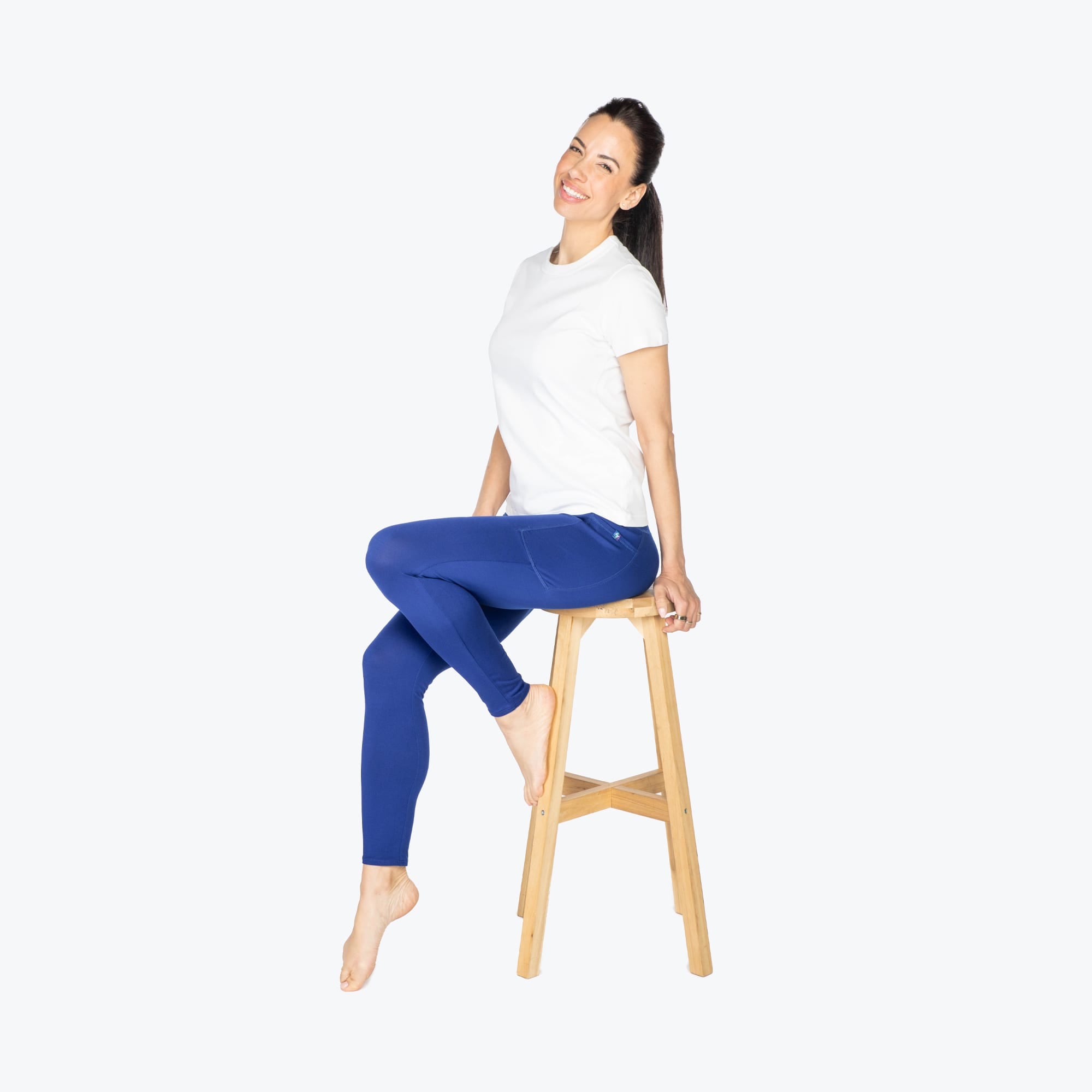 Lugging Cropped Leggings - COBALT - Lugging_Cobalt_S_05