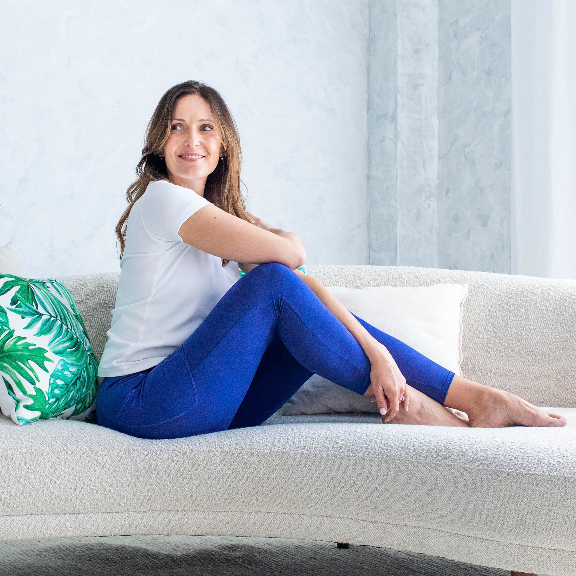 Lugging Cropped Leggings - - Lugging_Hover01