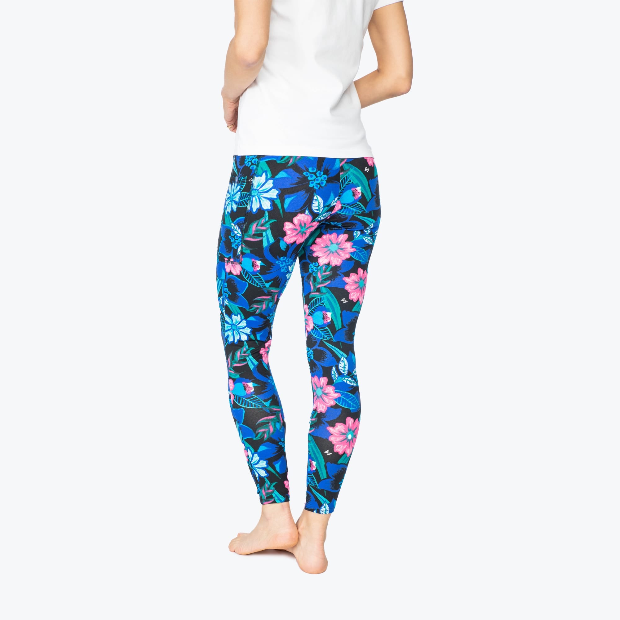 Lugging Cropped Leggings - RESORT BLACK - Lugging_ResortBlack_S_02