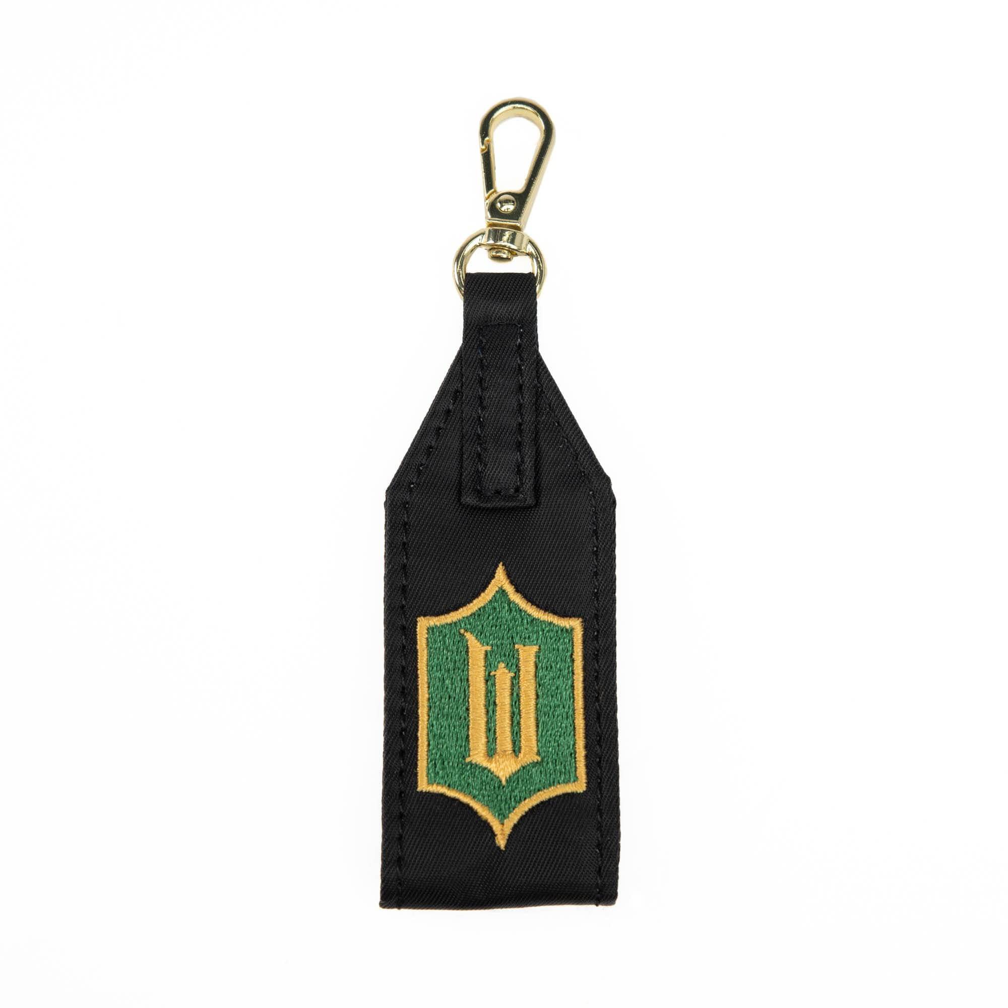 Wicked x Lug Oversized Puller with Clasp - WICKED BLACK PULLER - OversizePuller_Black_01