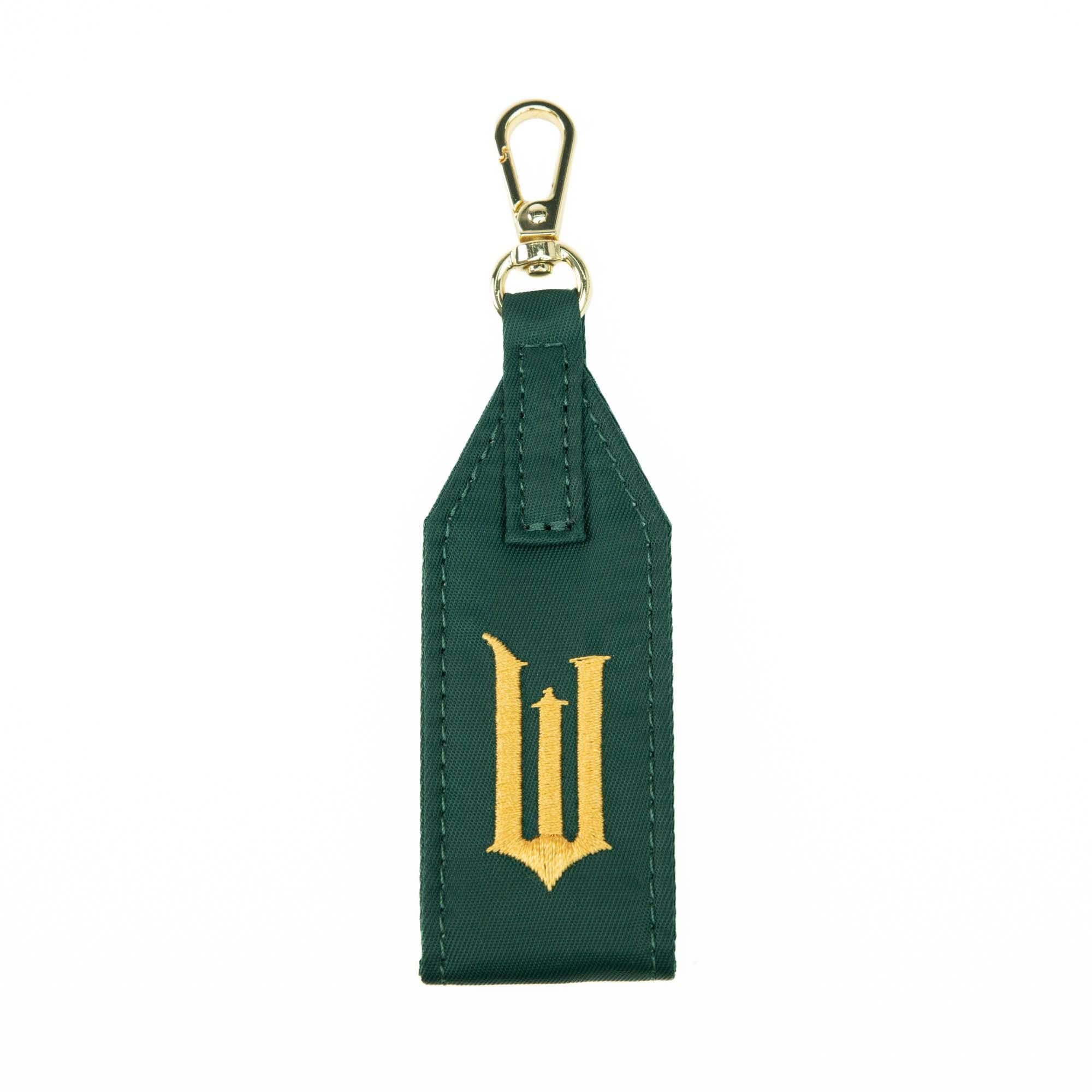 Wicked x Lug Oversized Puller with Clasp - WICKED GREEN PULLER - OversizePuller_WickedlyGreen_01