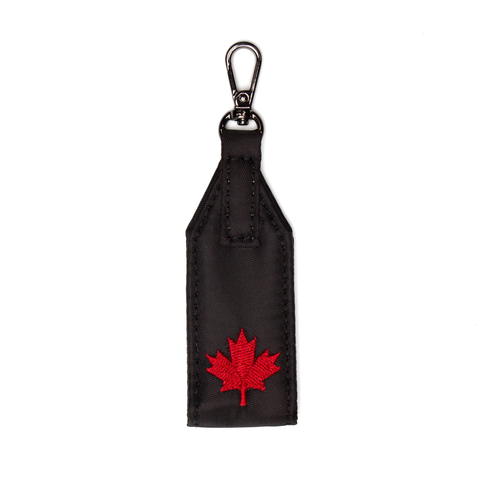 Oversized Puller with Clasp - BLACK MAPLE LEAF - OversizedPullerWithClasp_BlackMapleLeaf_01_wk1jbv
