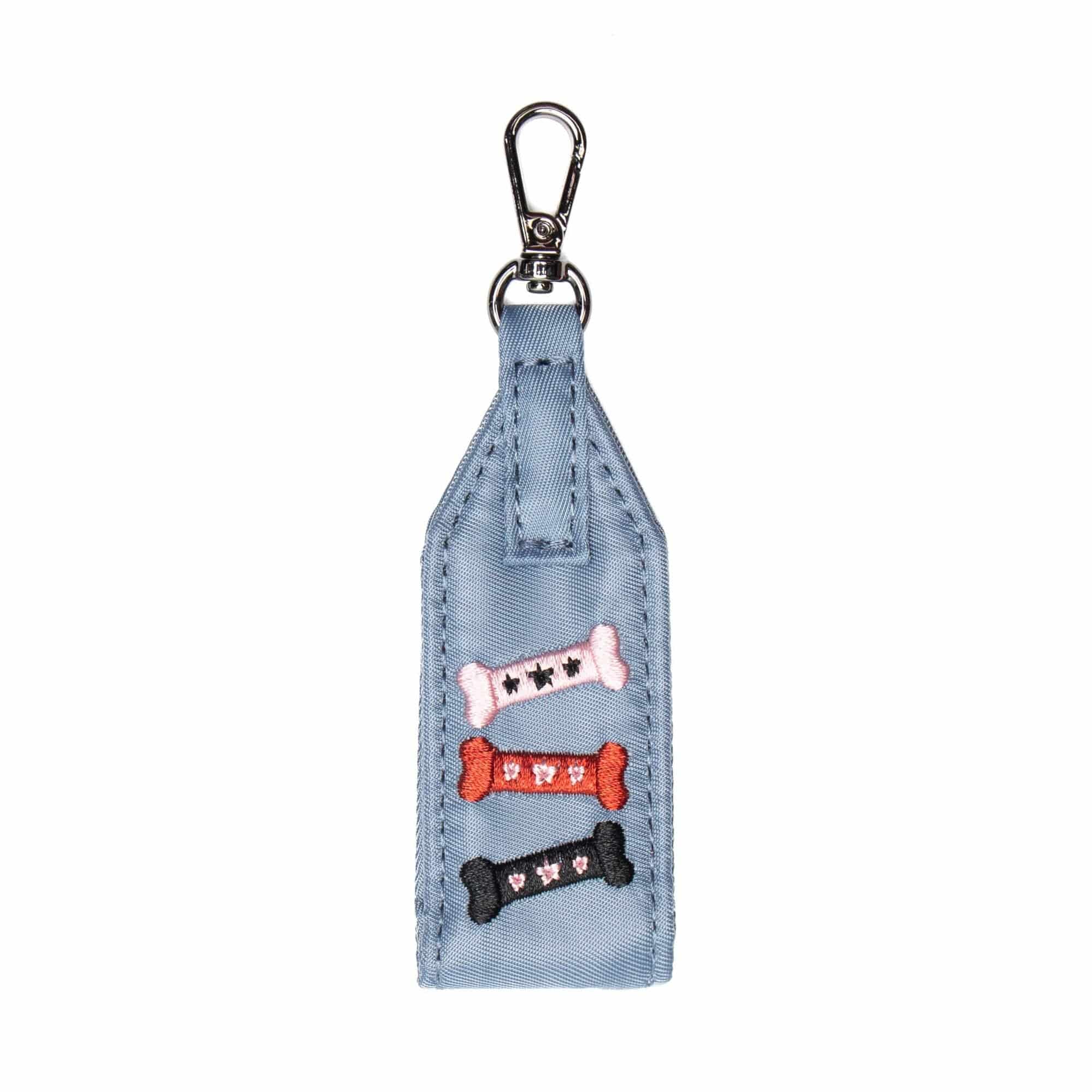 Oversized Puller with Clasp - BLUE MOON BONES - OversizedPullerWithClasp_BlueMoonBones_01_5rvmif