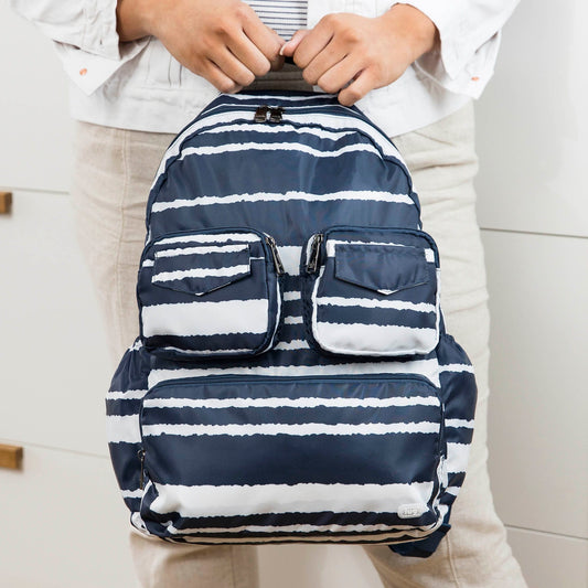 Puddle Jumper SE Packable Backpack - - PJBackpackPackableSE_Lifestyle_04