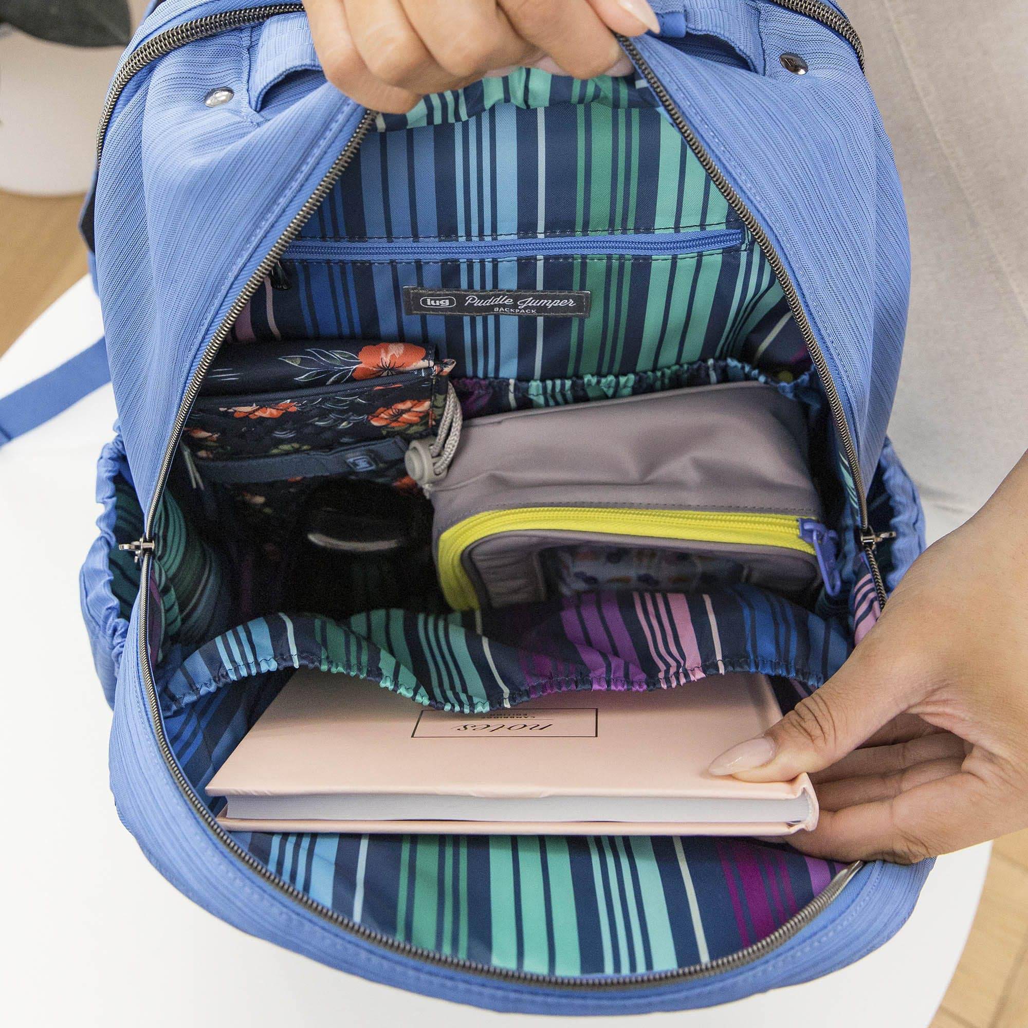 Puddle Jumper SE Backpack - - PJ_BackpackSE_Lifestyle_01