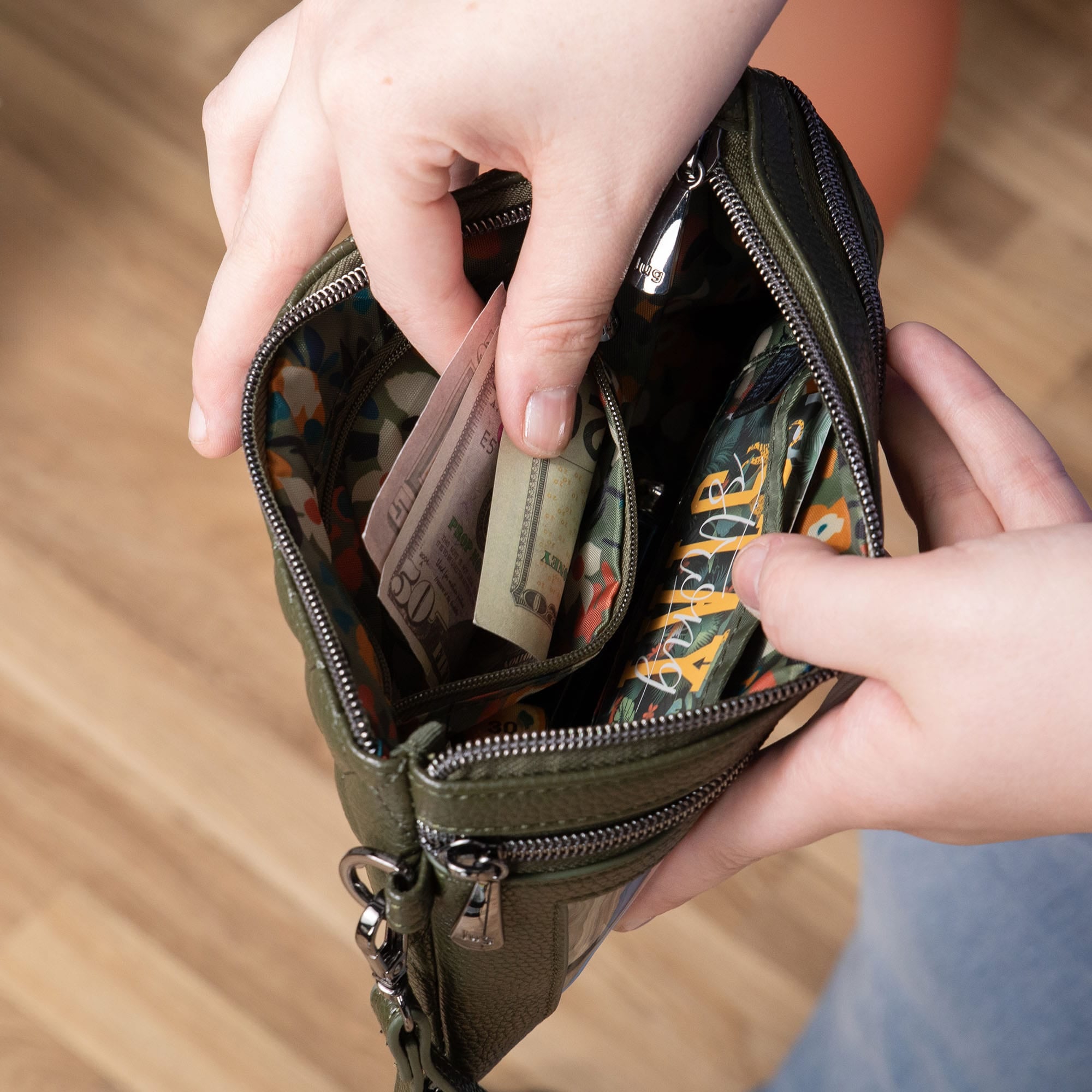 Peekaboo 2 Classic VL Convertible Crossbody Bag - - Peekaboo2VL_Lifestyle_03