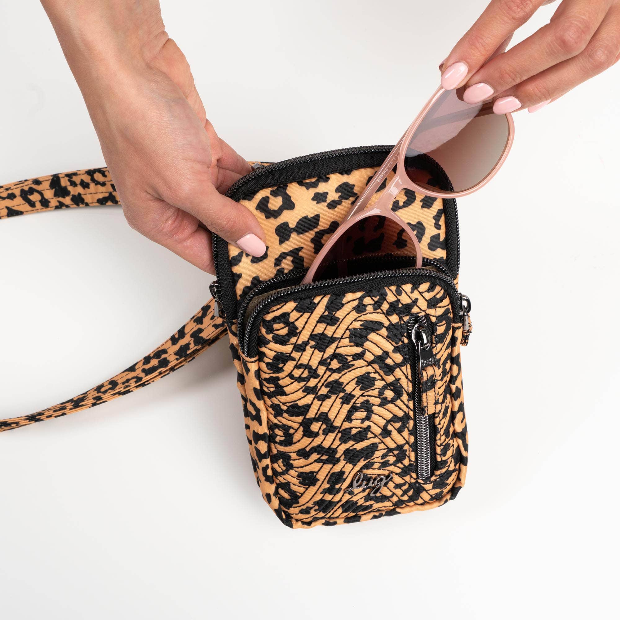 Pitter Patter Crossbody Bag - - PitterPatter_Lifestyle_02