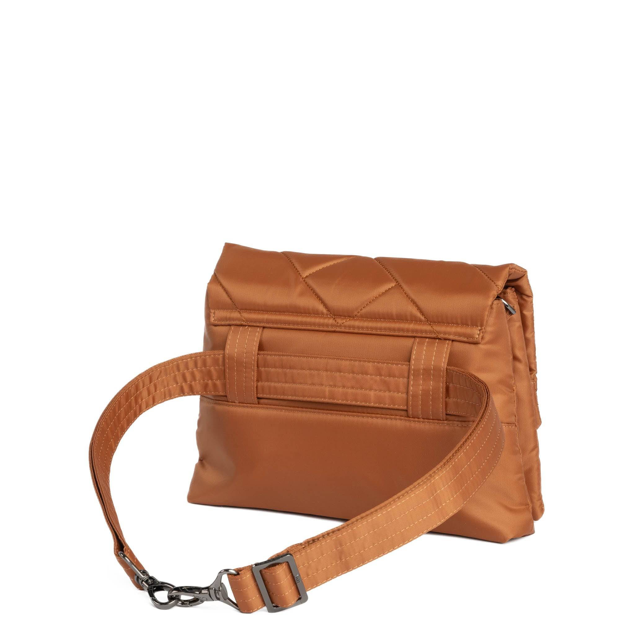 Plié Crossbody Bag - CAPPUCCINO - Plie_Cappuccino_04