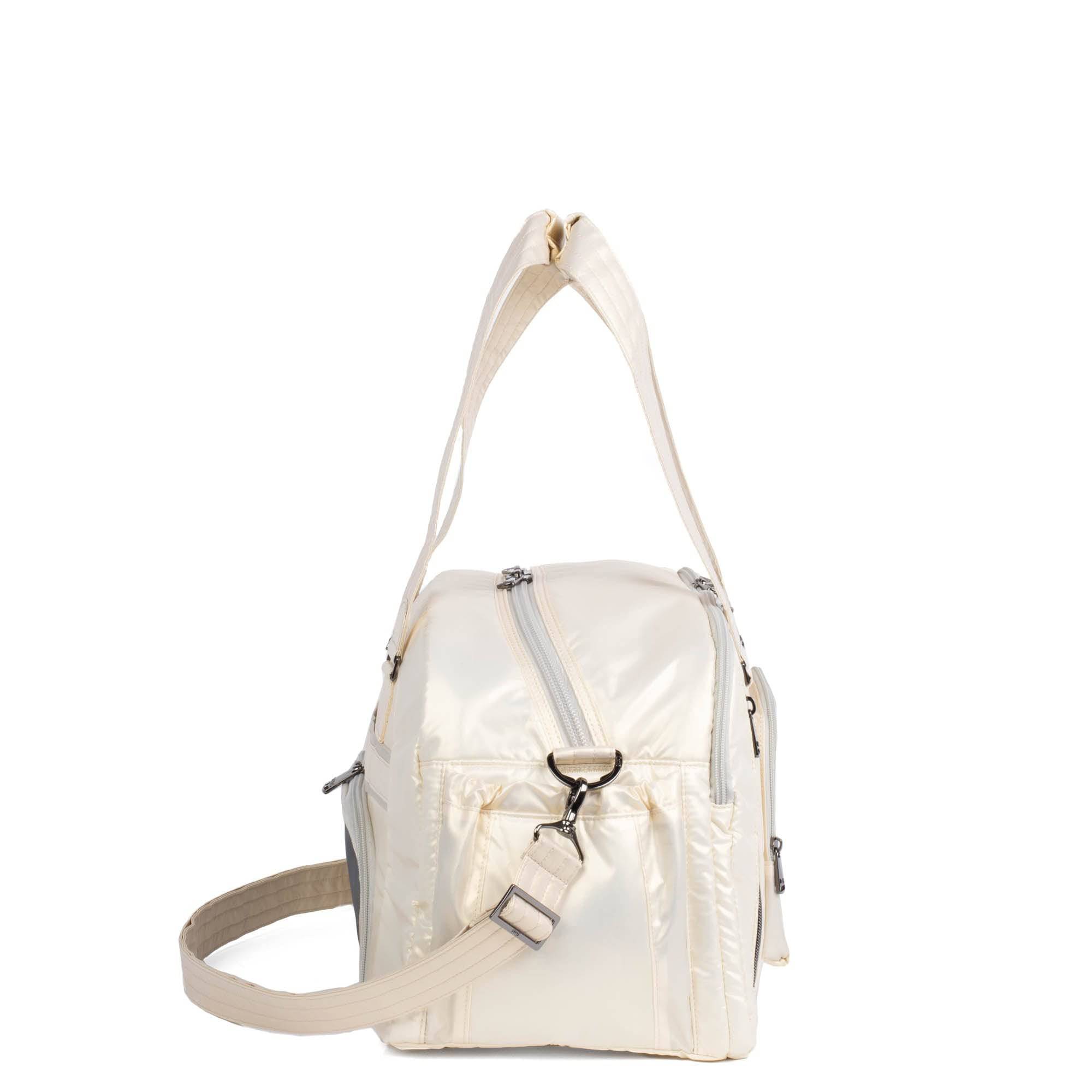 Propeller 2 Overnight Bag - METALLIC CHAMPAGNE - Propeller2_MetallicChampagne_03