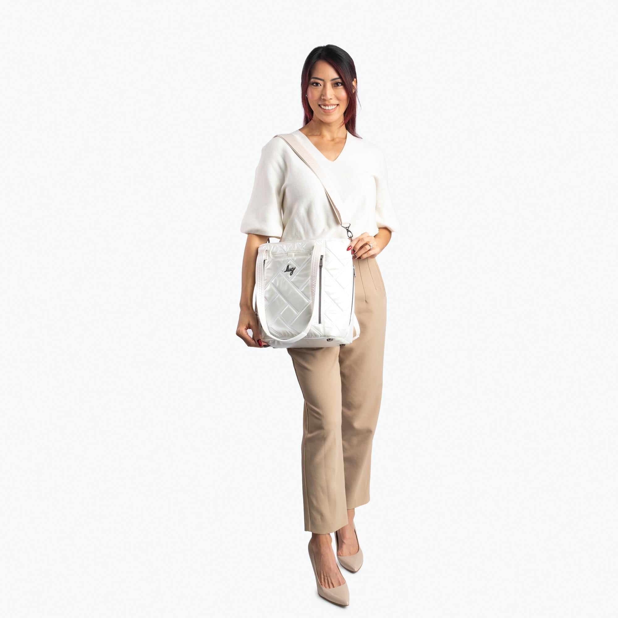 Rally Tote Bag - - Rally_Lifestyle_BagProportions_03