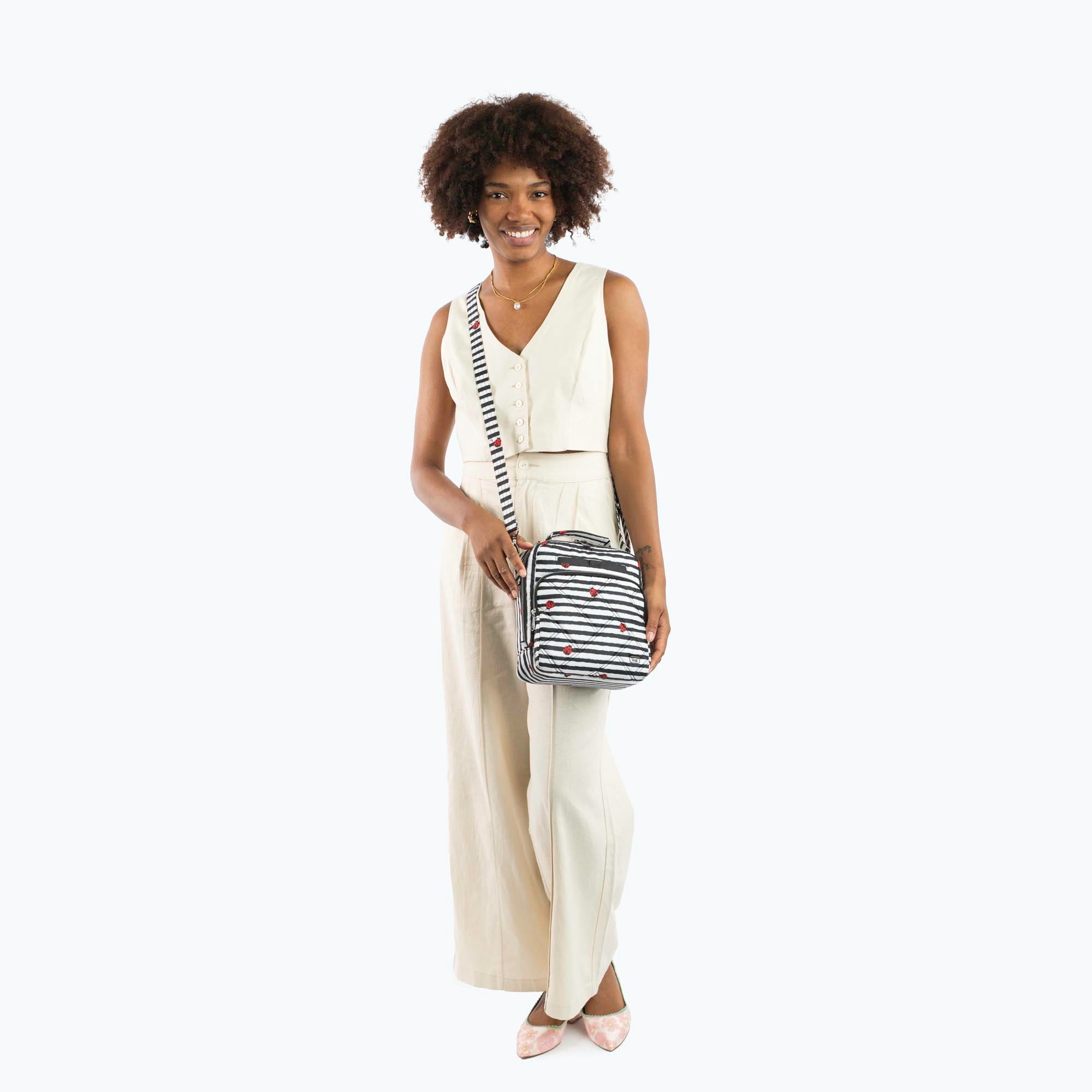 Ranger 2 Crossbody Bag - - Ranger2_BagProportions_01