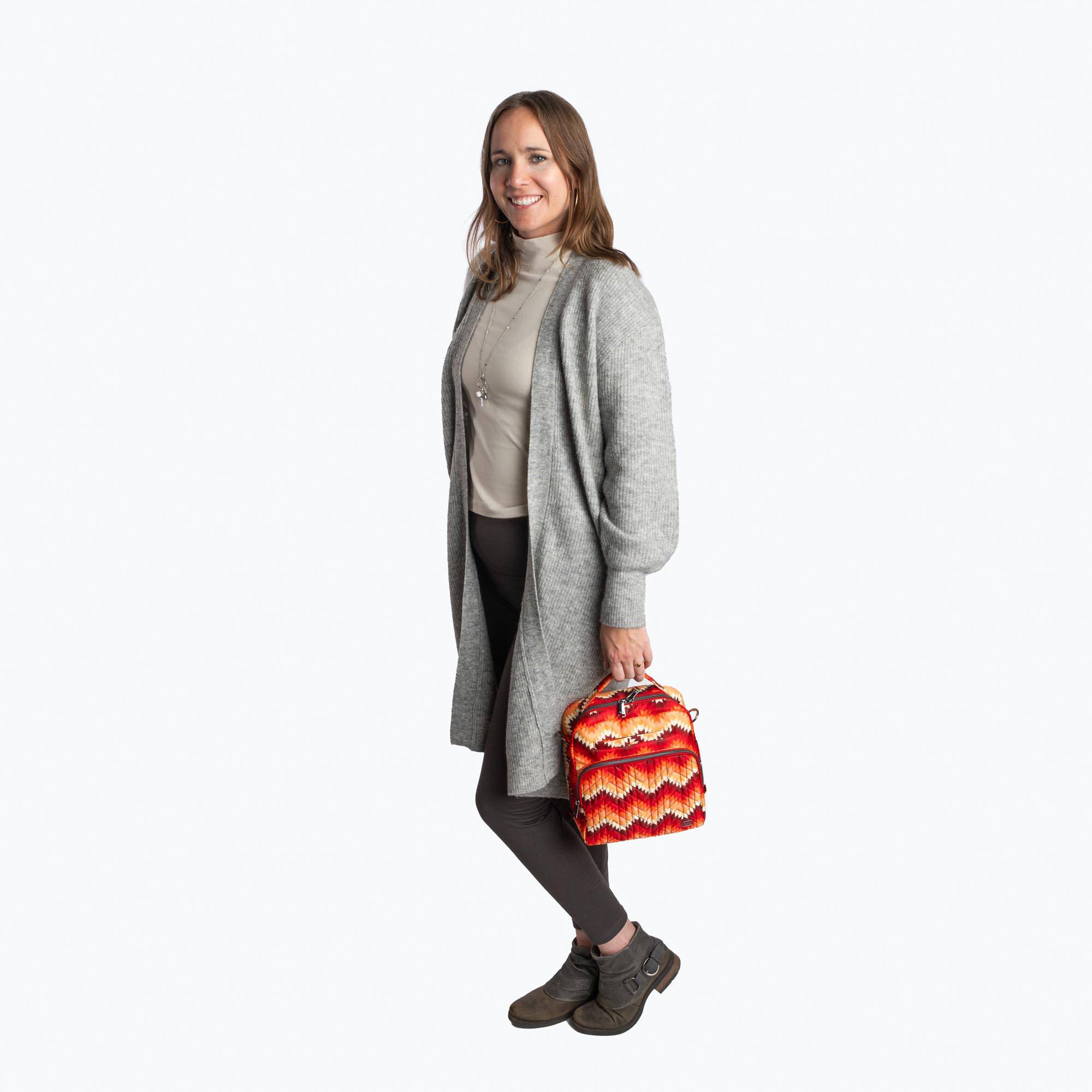 Guild Collection Classic Ranger 2 Crossbody Bag - - RangerMaryD_BagProportions_02